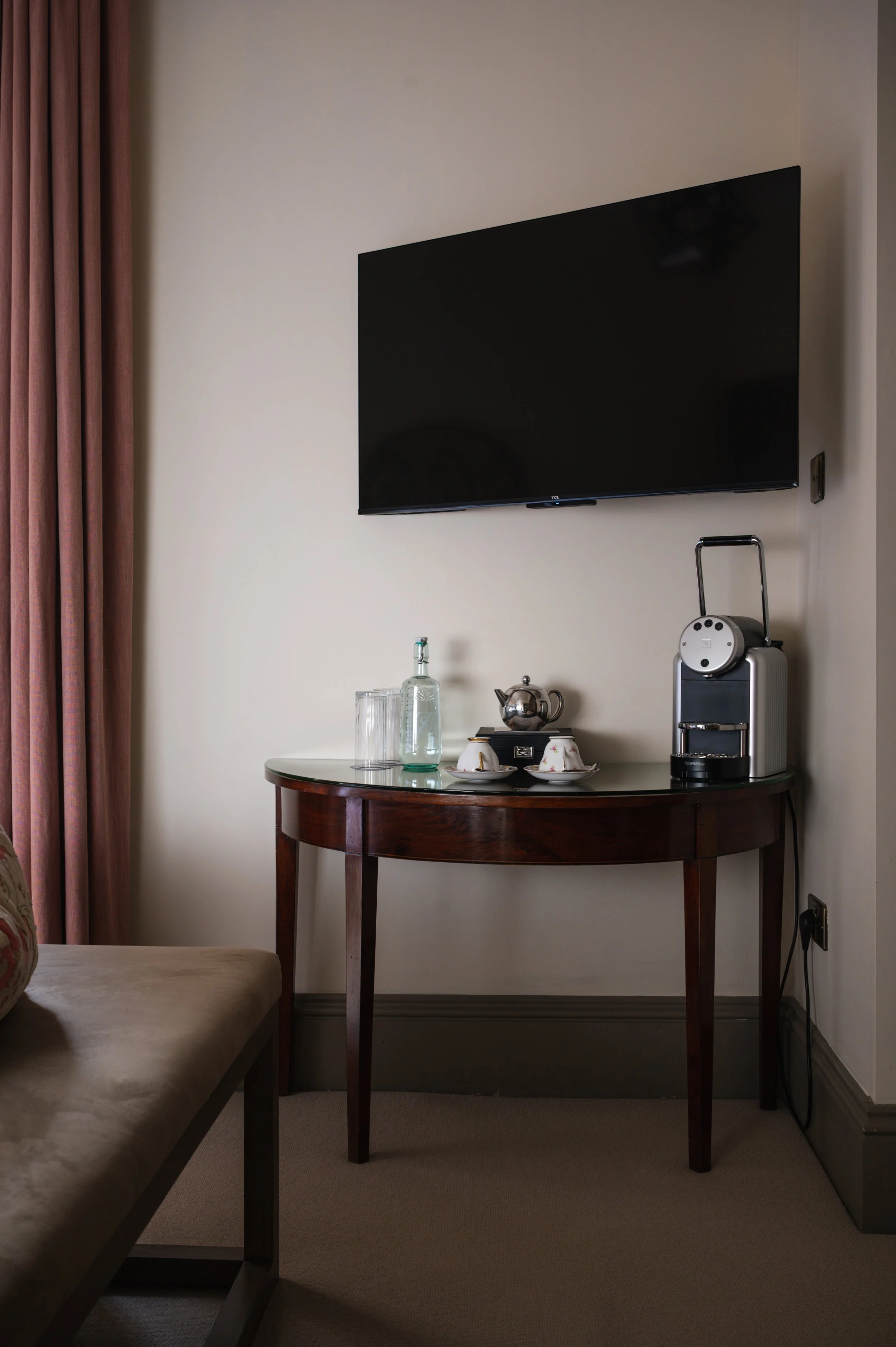 Solasta Creative X Atholl Arms The Residence  Room 24-5.jpg