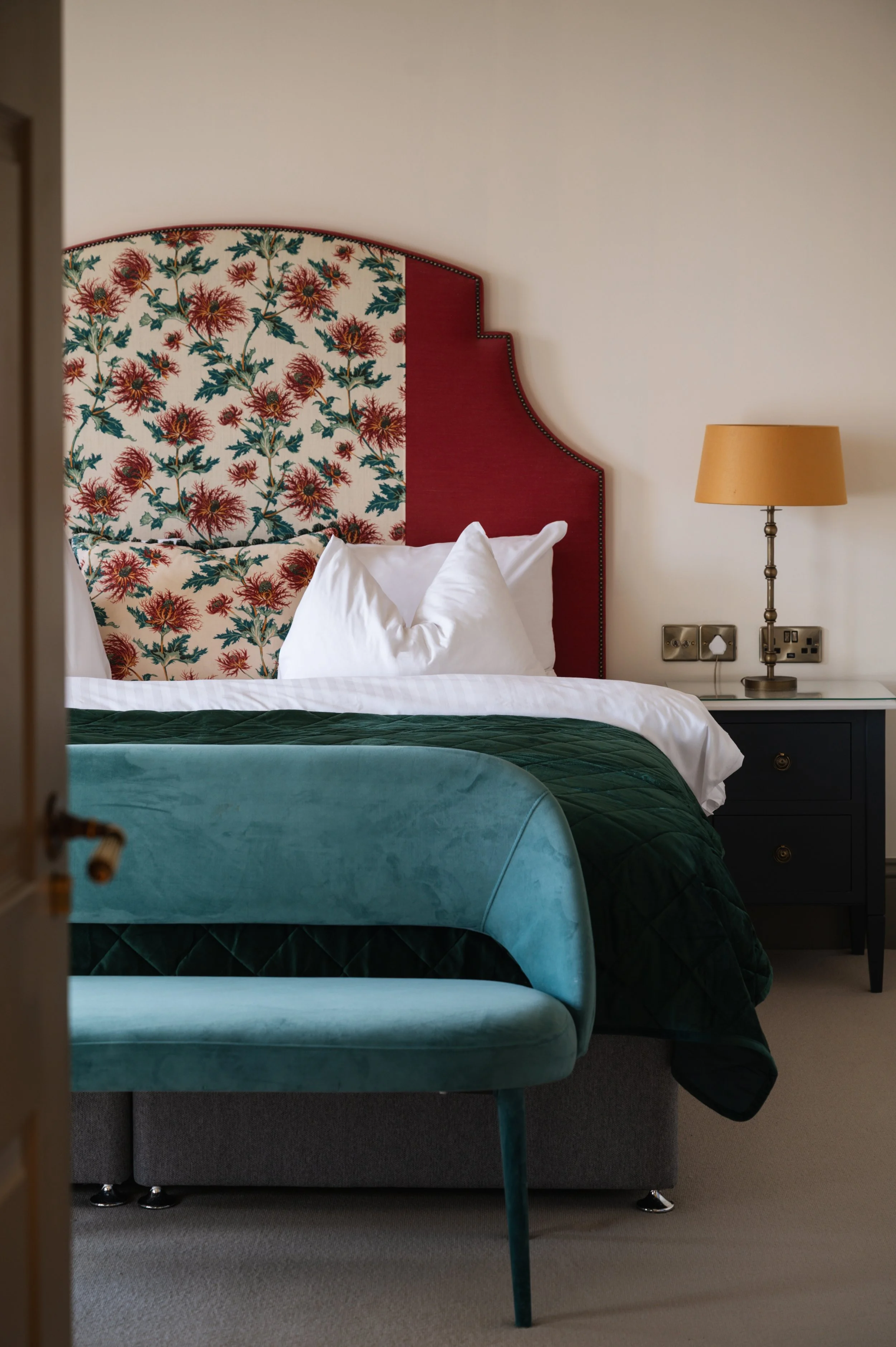 Solasta Creative X Atholl Arms The Residence  Room 27-5.jpg