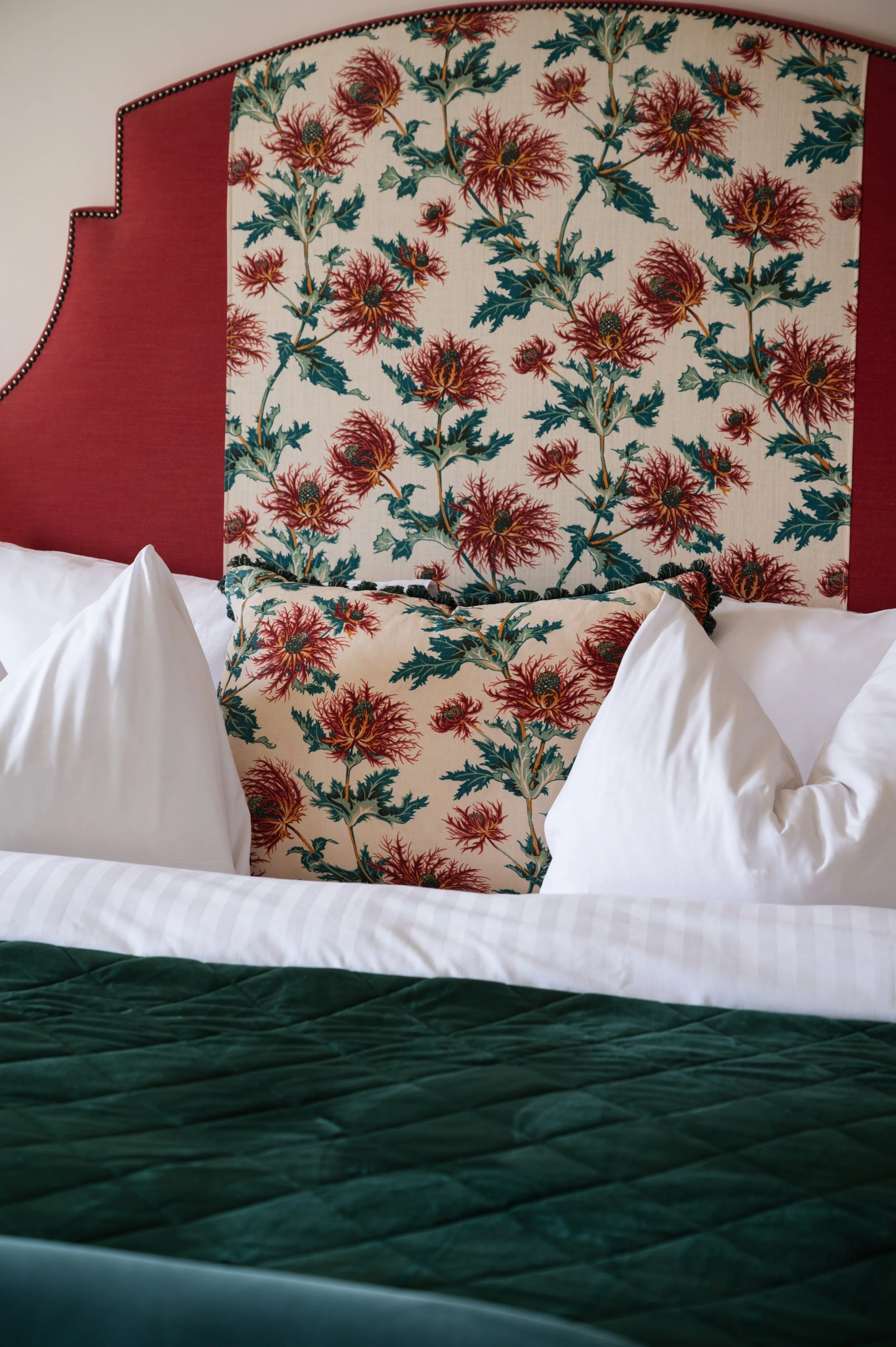 Solasta Creative X Atholl Arms The Residence  Room 27-6.jpg