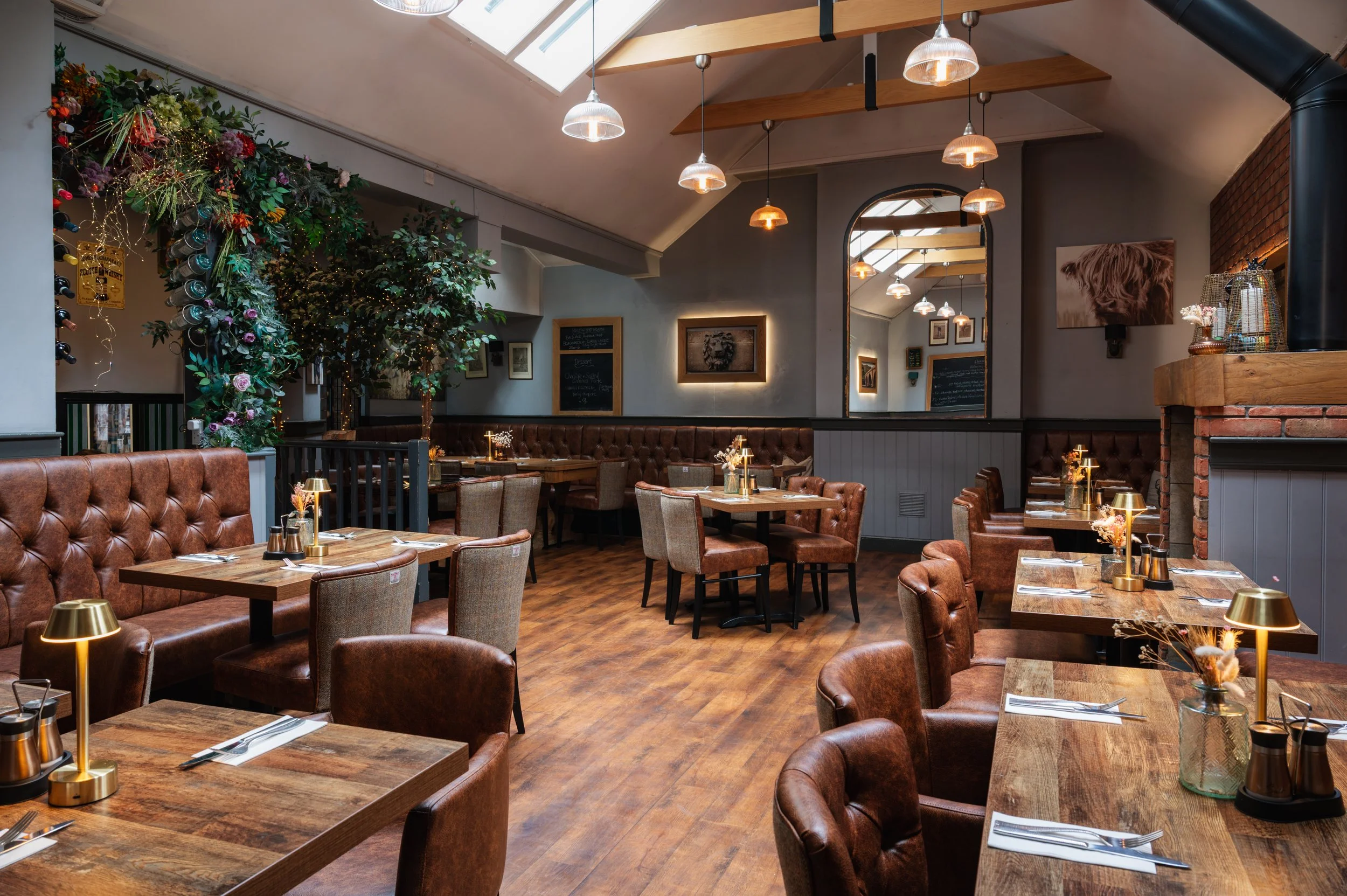 Solasta Creative X Atholl Arms & Azura-11.jpg