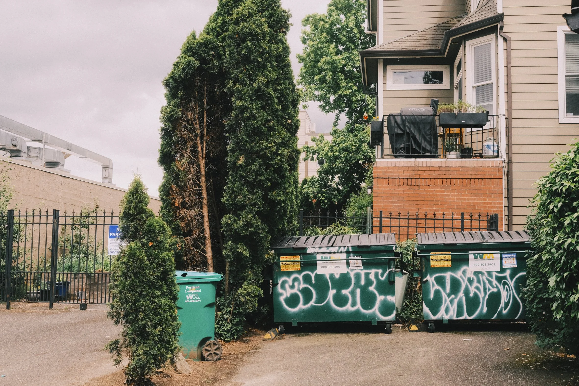 P 012 Document Name.JPG