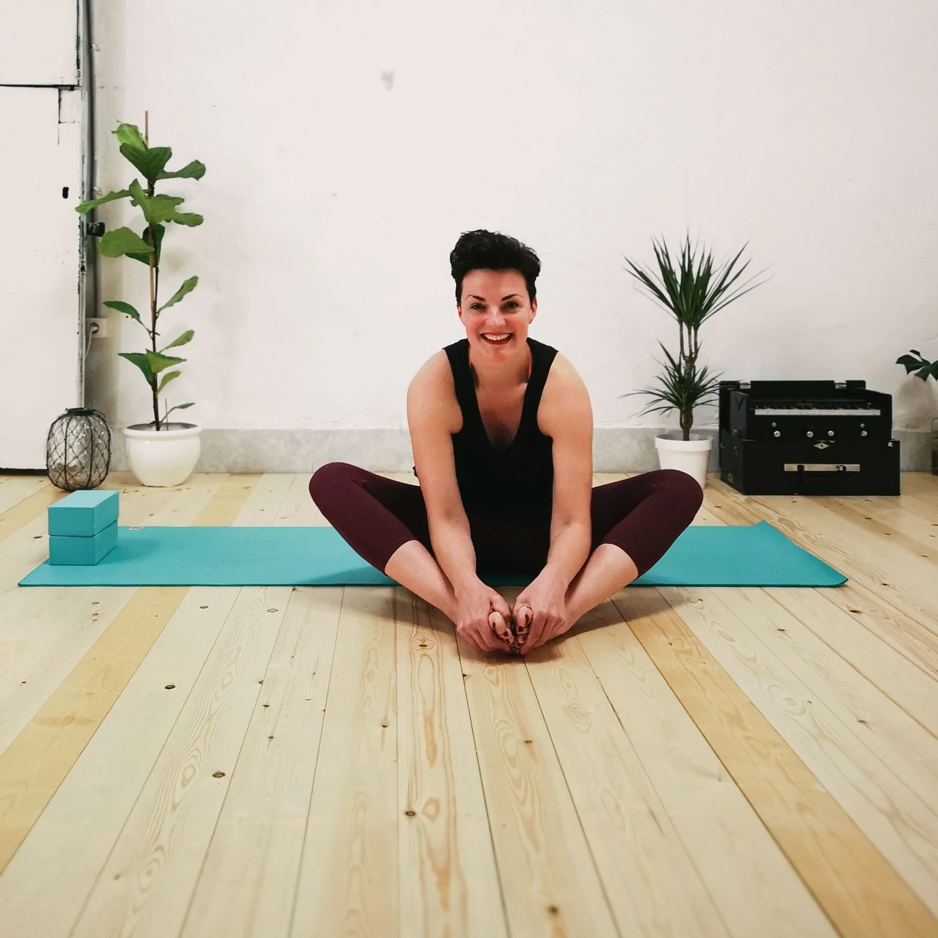 yin+yoga+barcelona.jpg