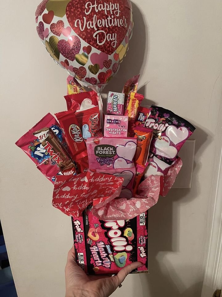 Lori Morris - Valentine's Day Gift basket.jpg