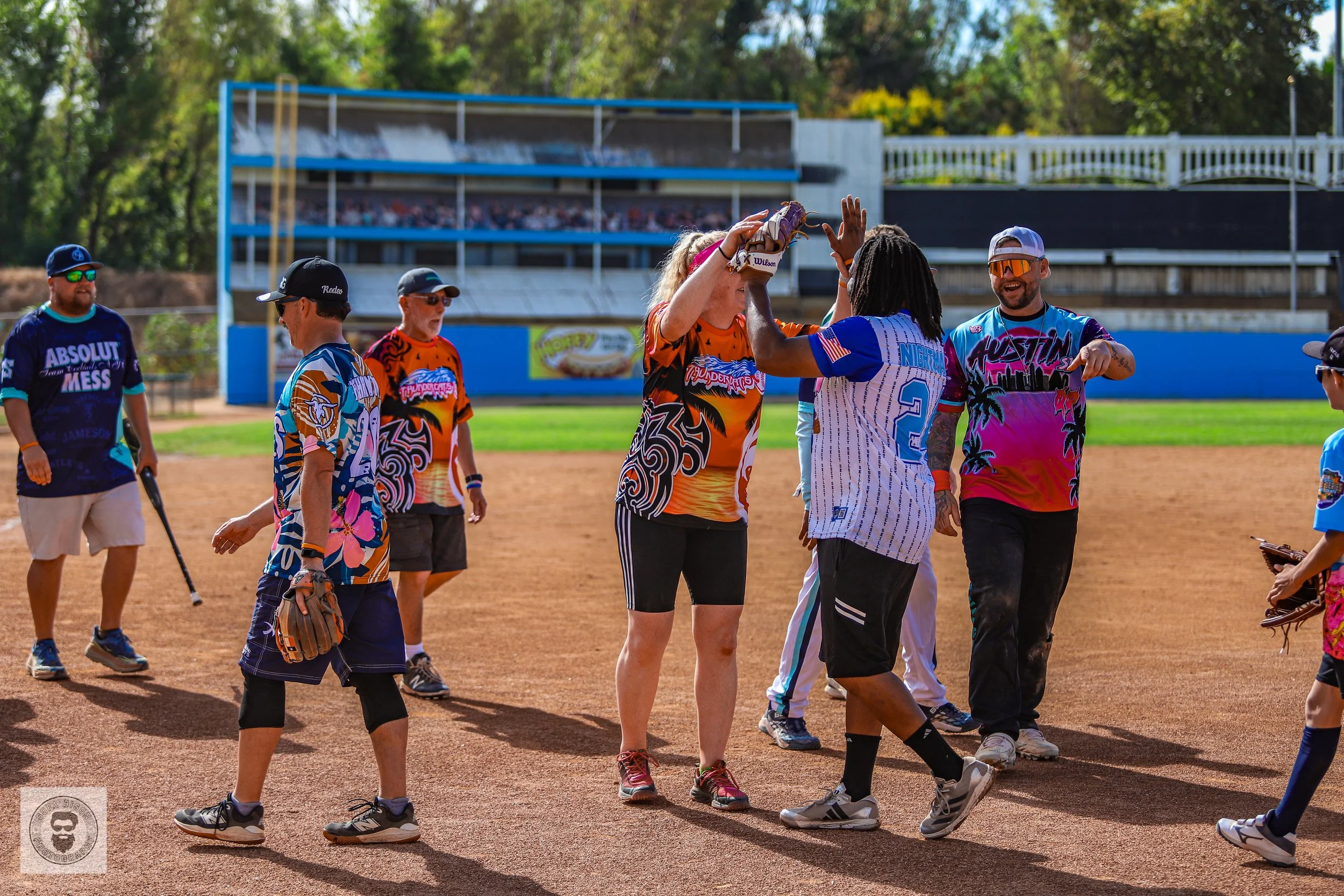 1-Pitch - Handshakes 8.jpg