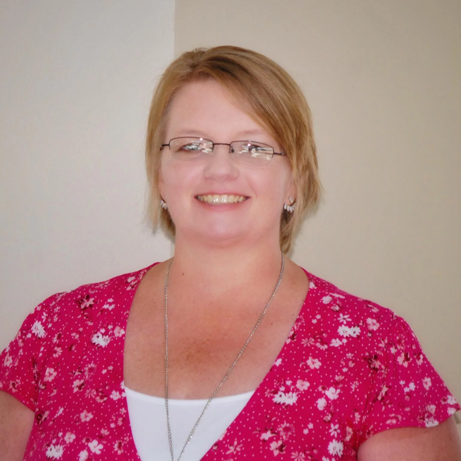 Kelley Gaines Profile Pic.jpg