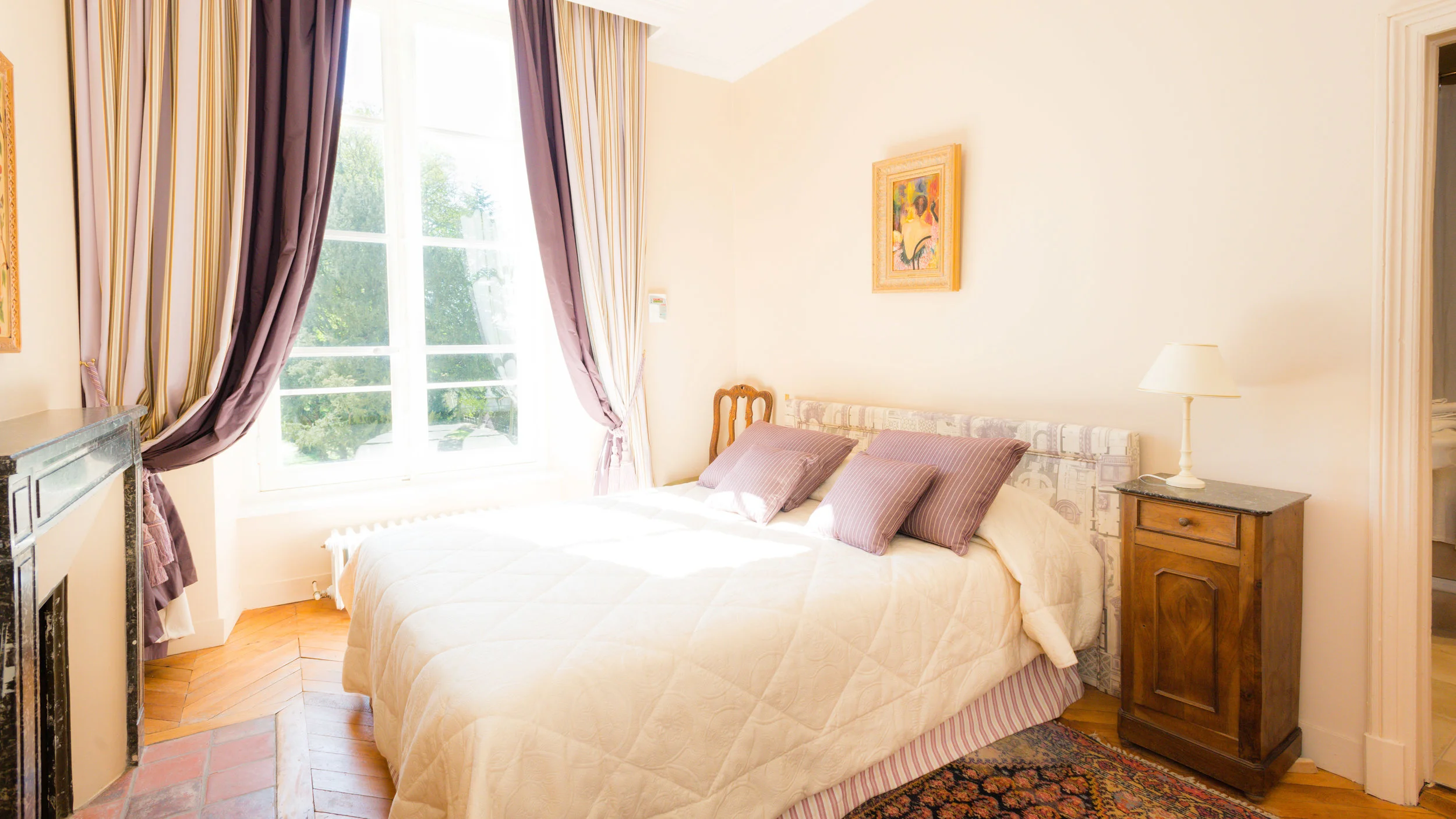 Chateau Booked
