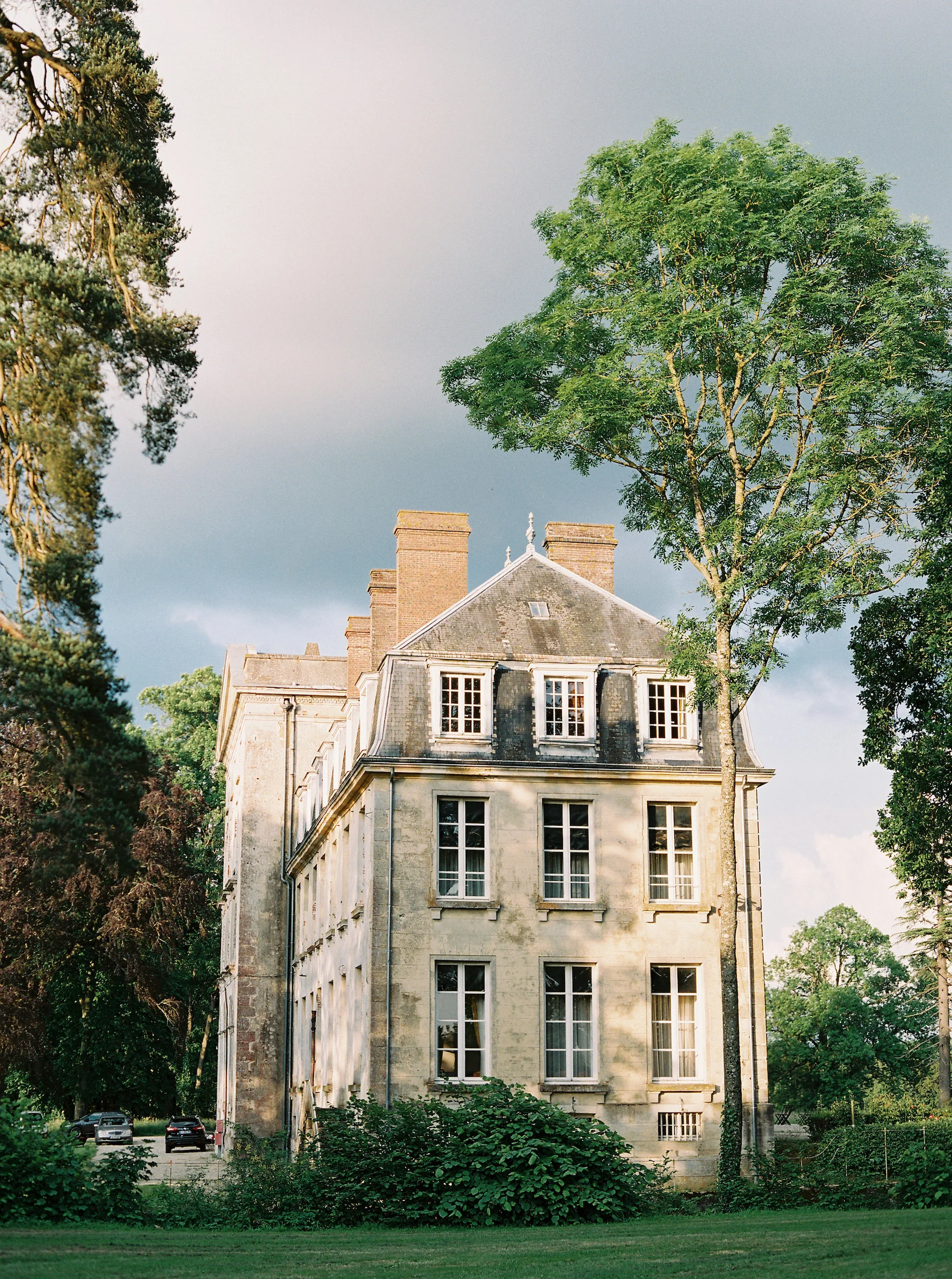 Chateau Booked