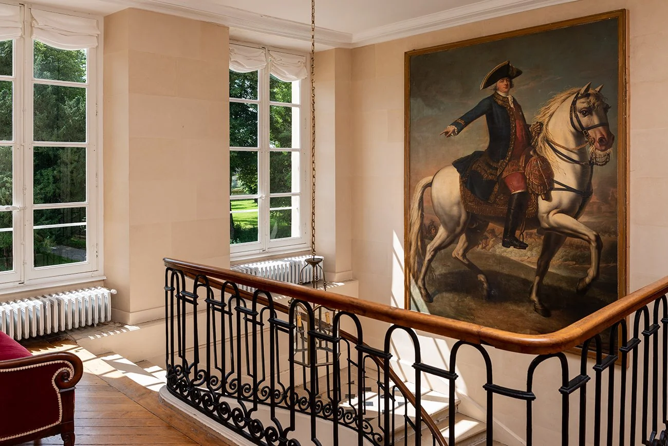 I Staircase with picture of the Marquis de St Simeon.jpg