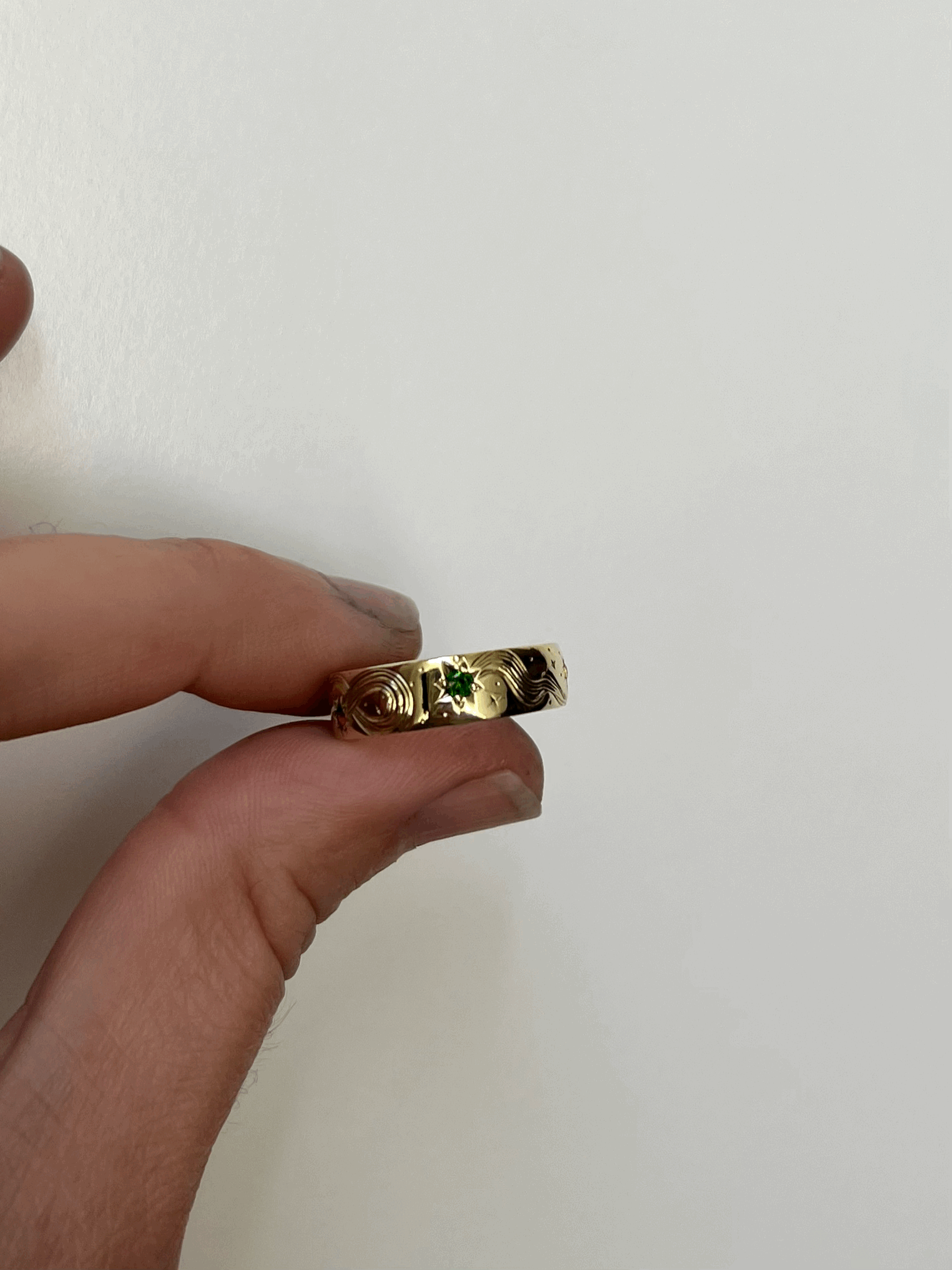 hand engraved shooting star ring