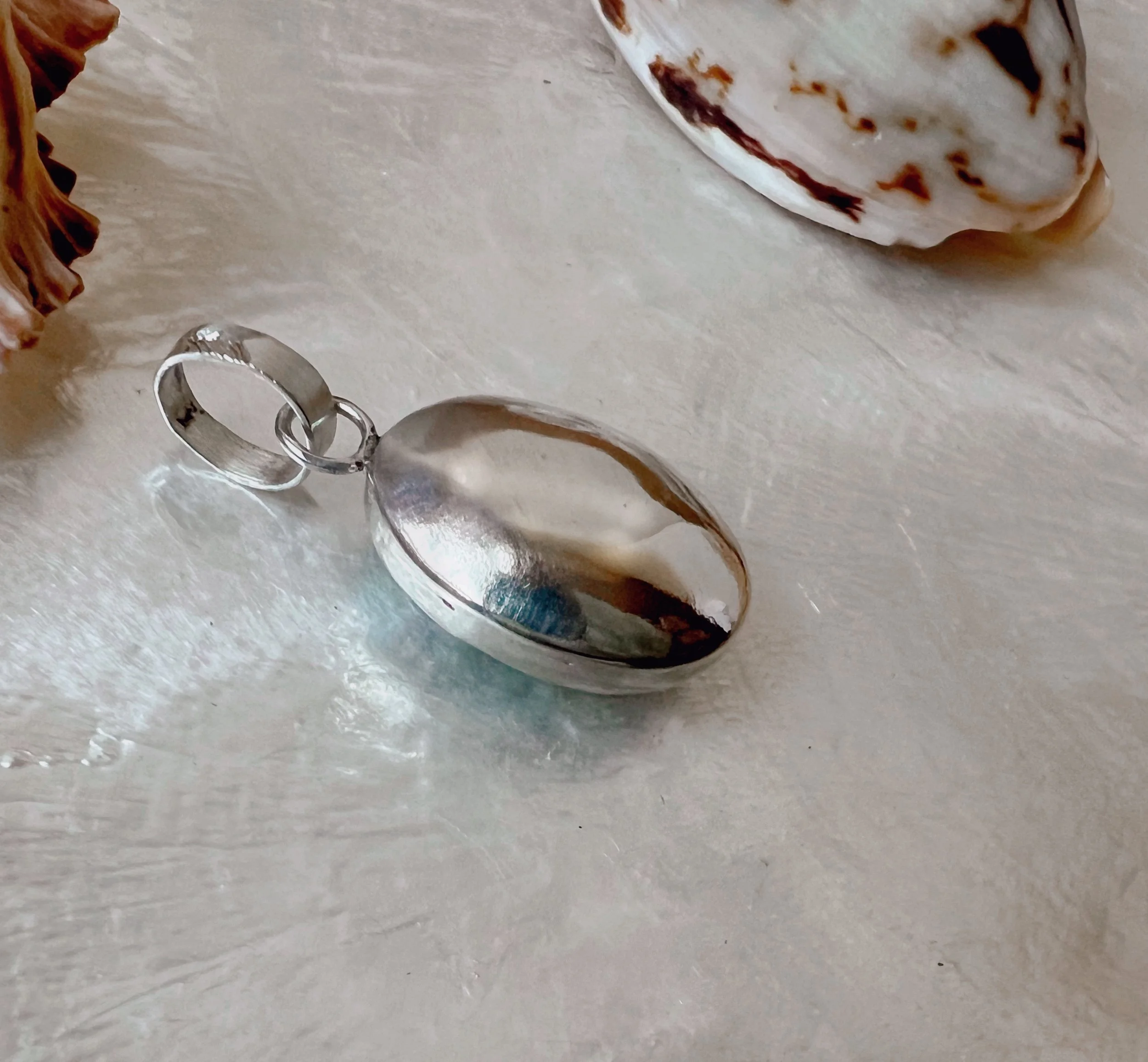 Turquoise & silver pendant