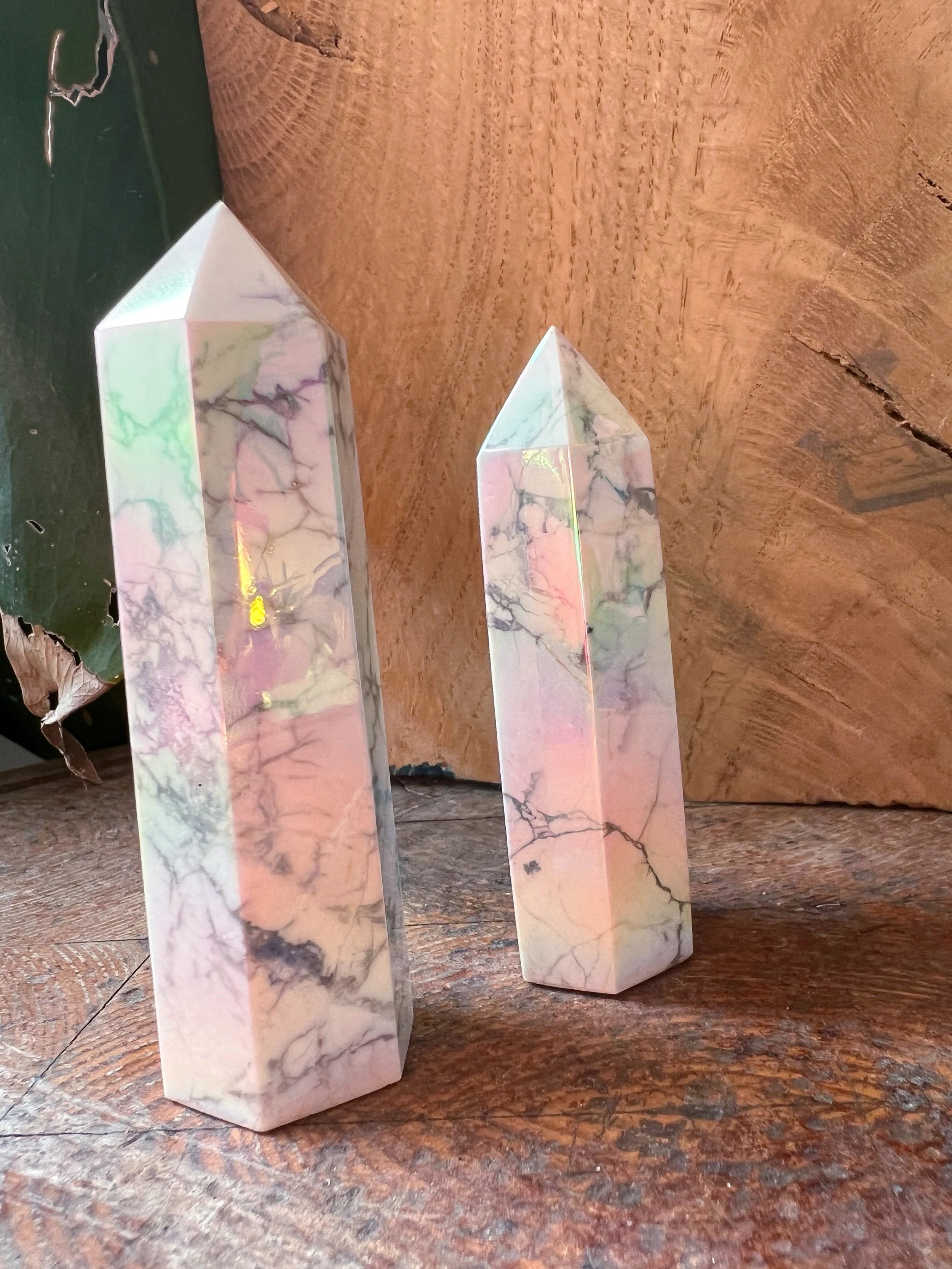 Natural gemstone tower, howlite