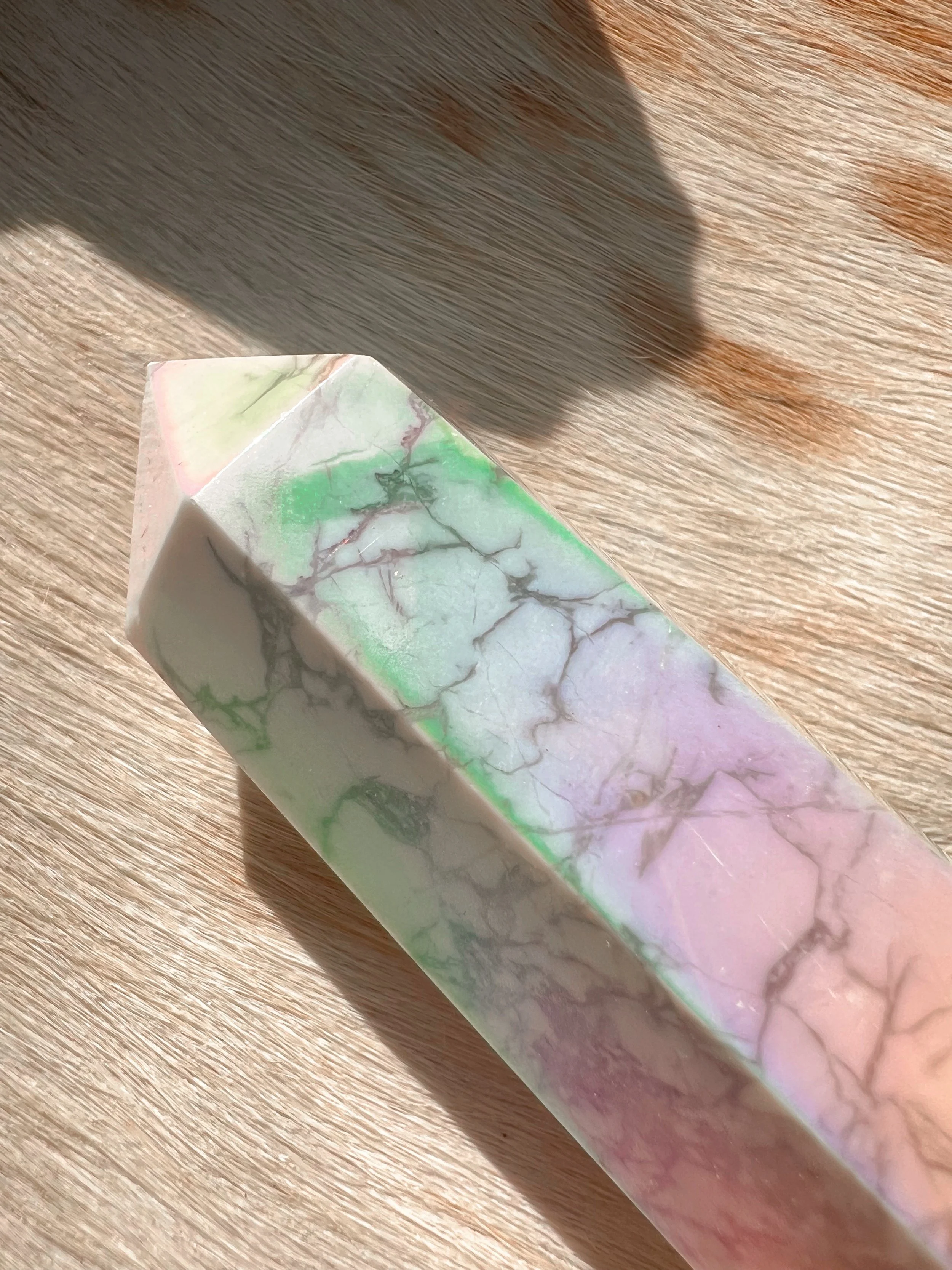 Natural gemstone tower, howlite