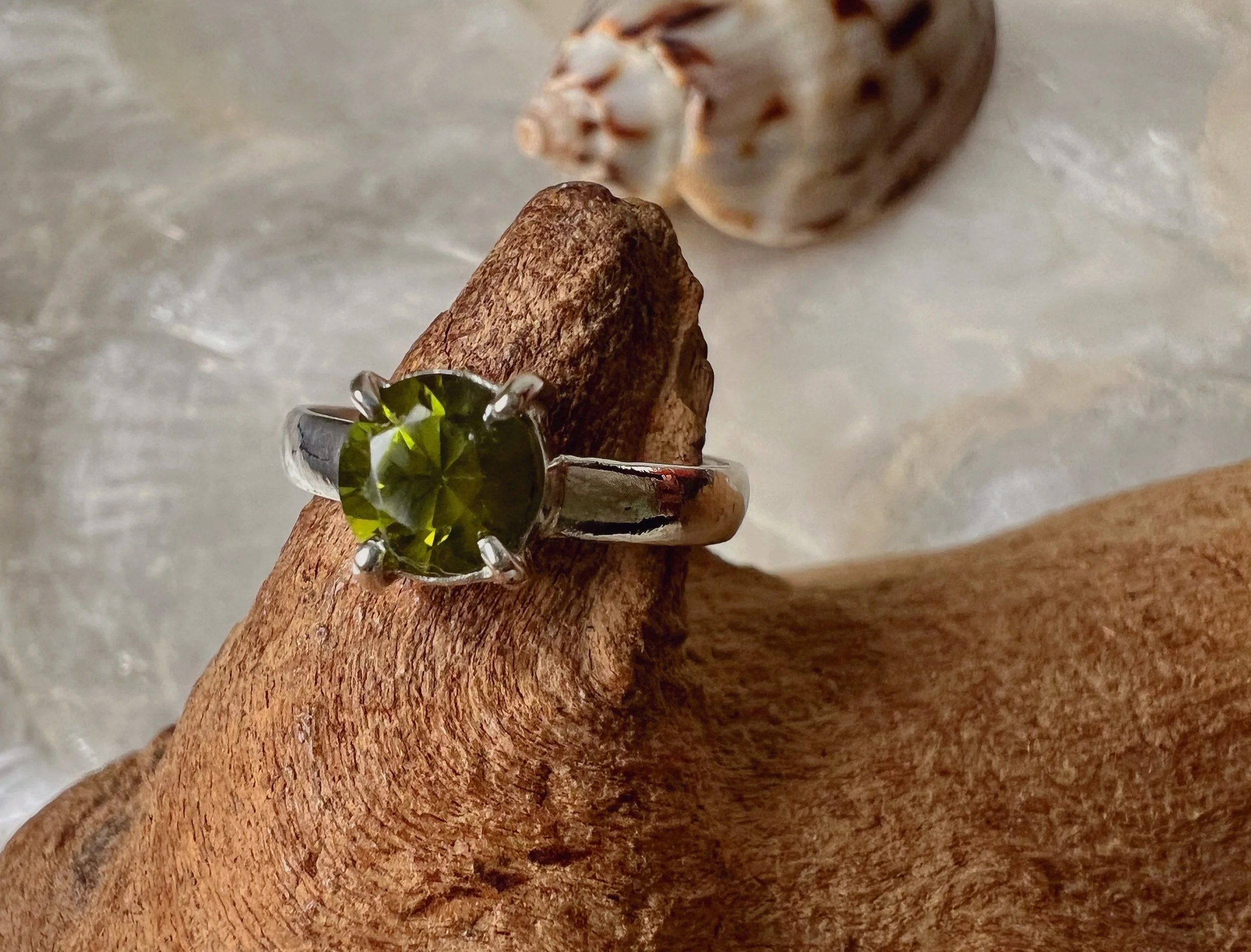 peridot & silver ring
