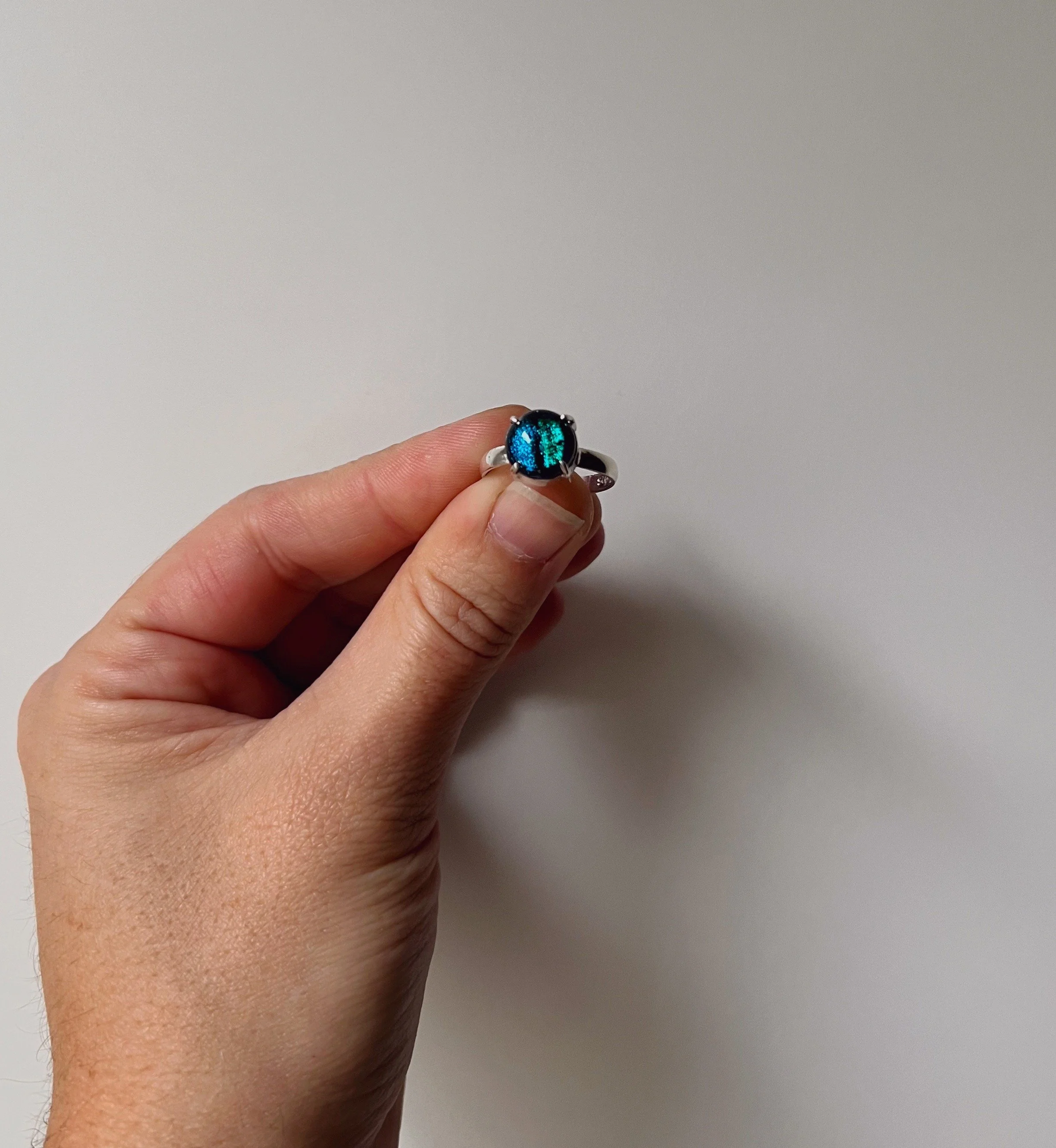 Dichroic glass ring