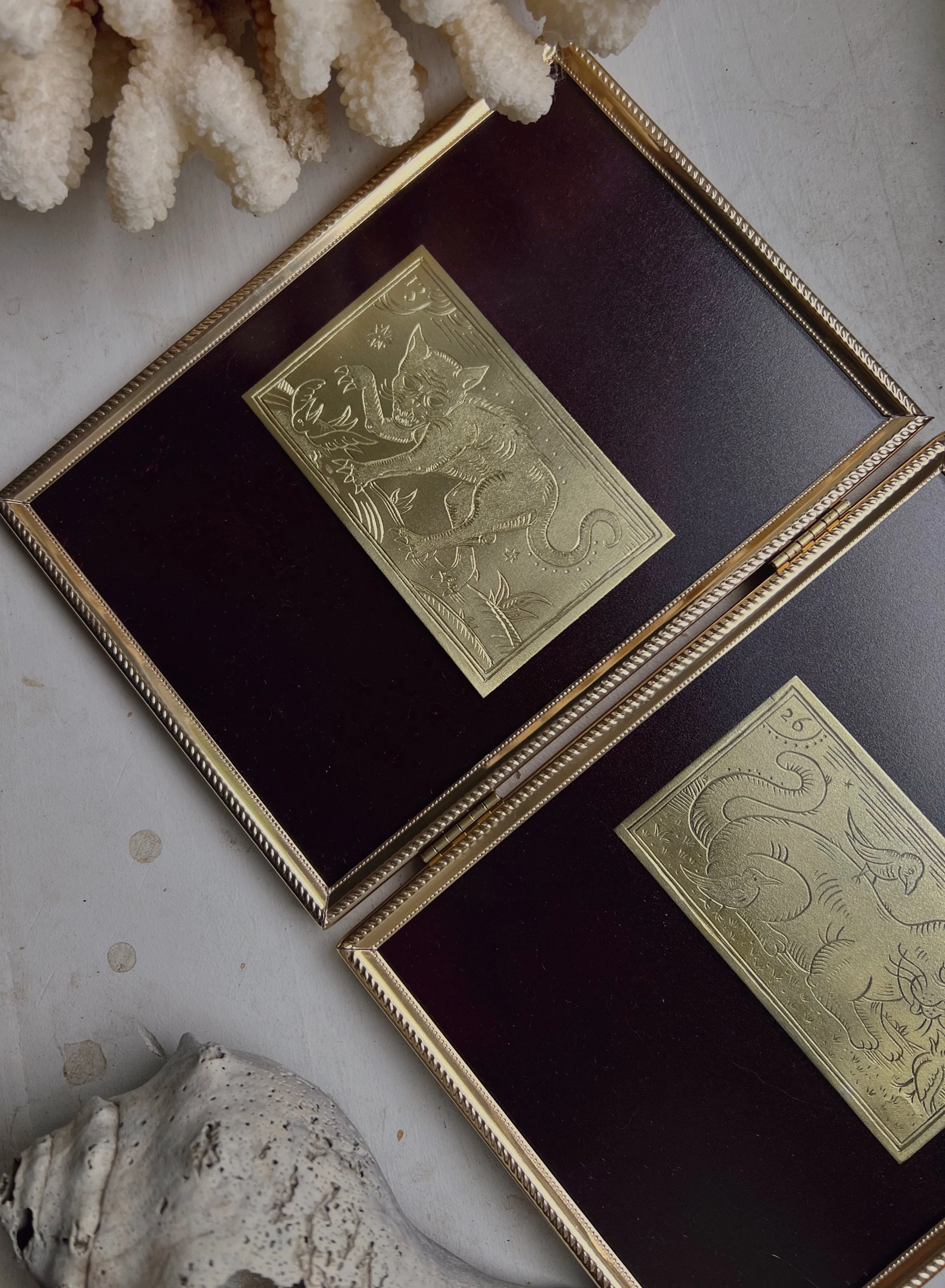 Engraved tarot card