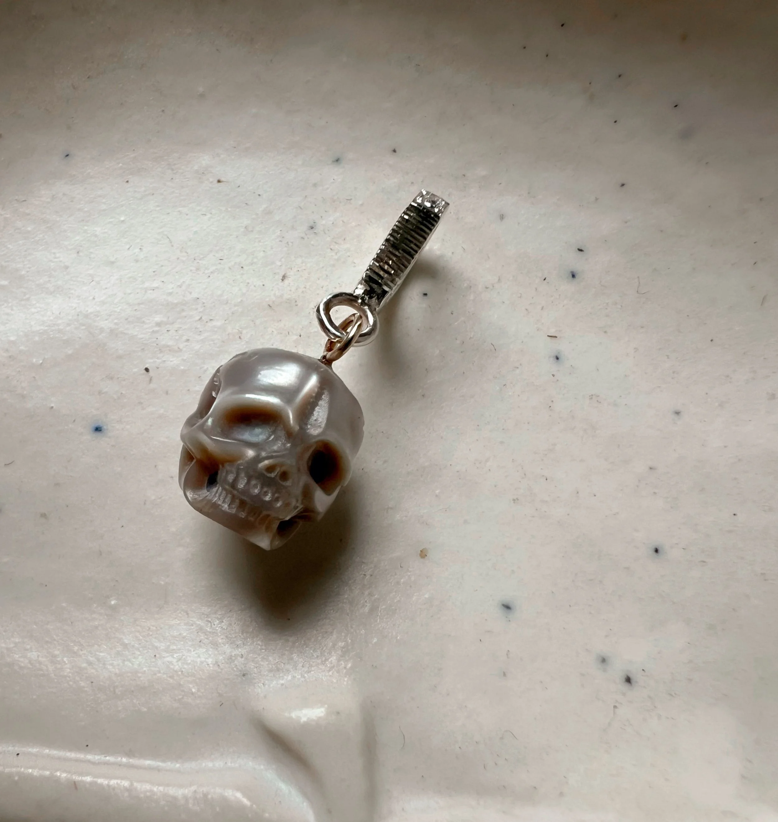 pearl skull necklace