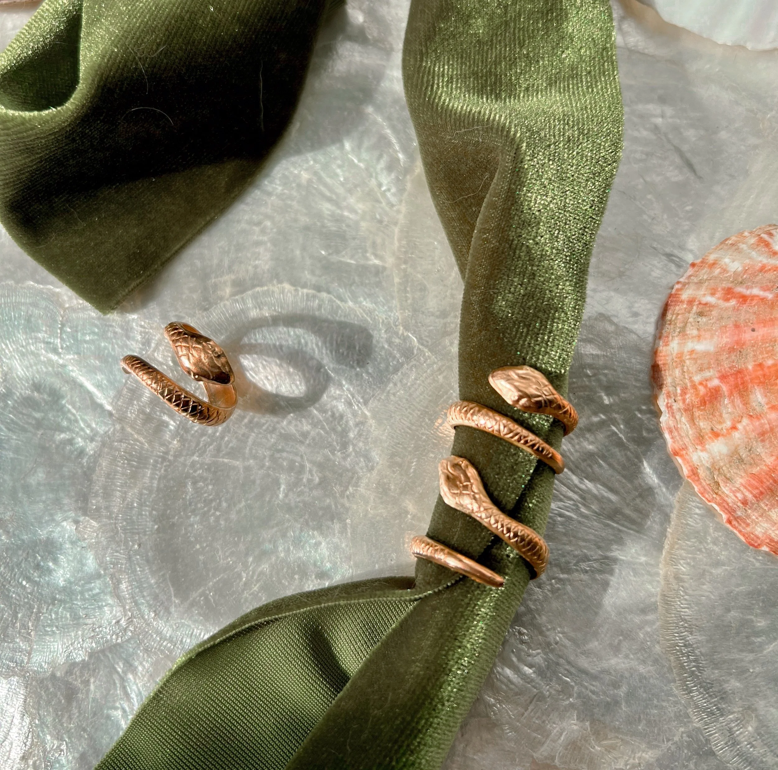 Vintage brass snake ring