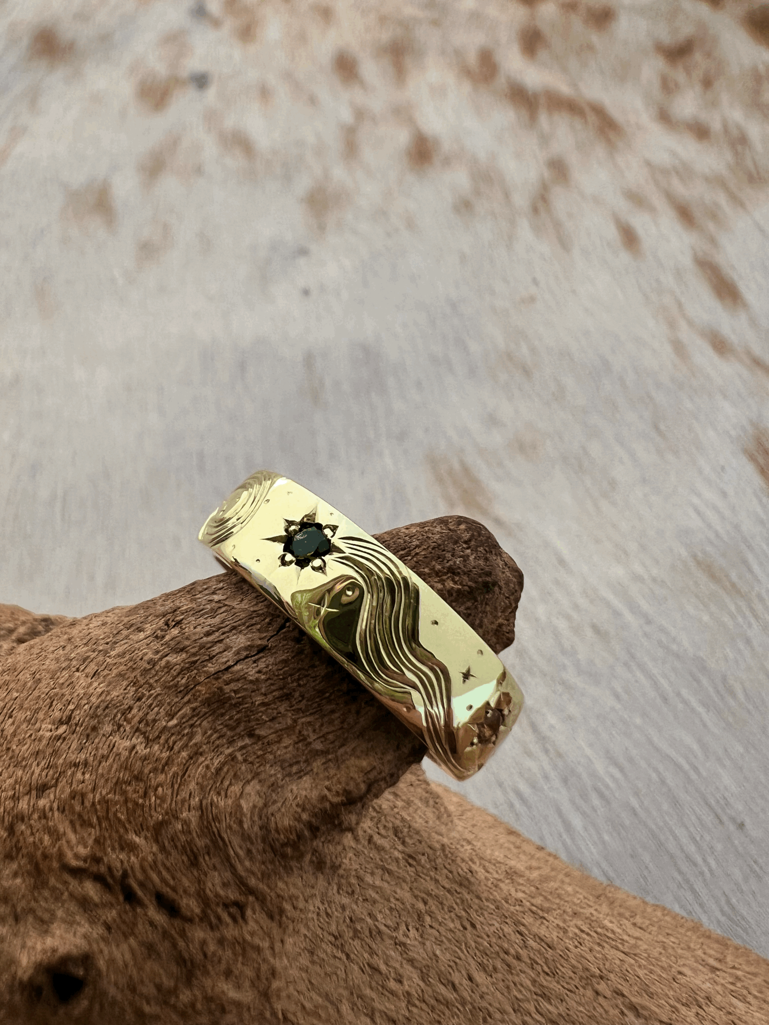 hand engraved shooting star ring