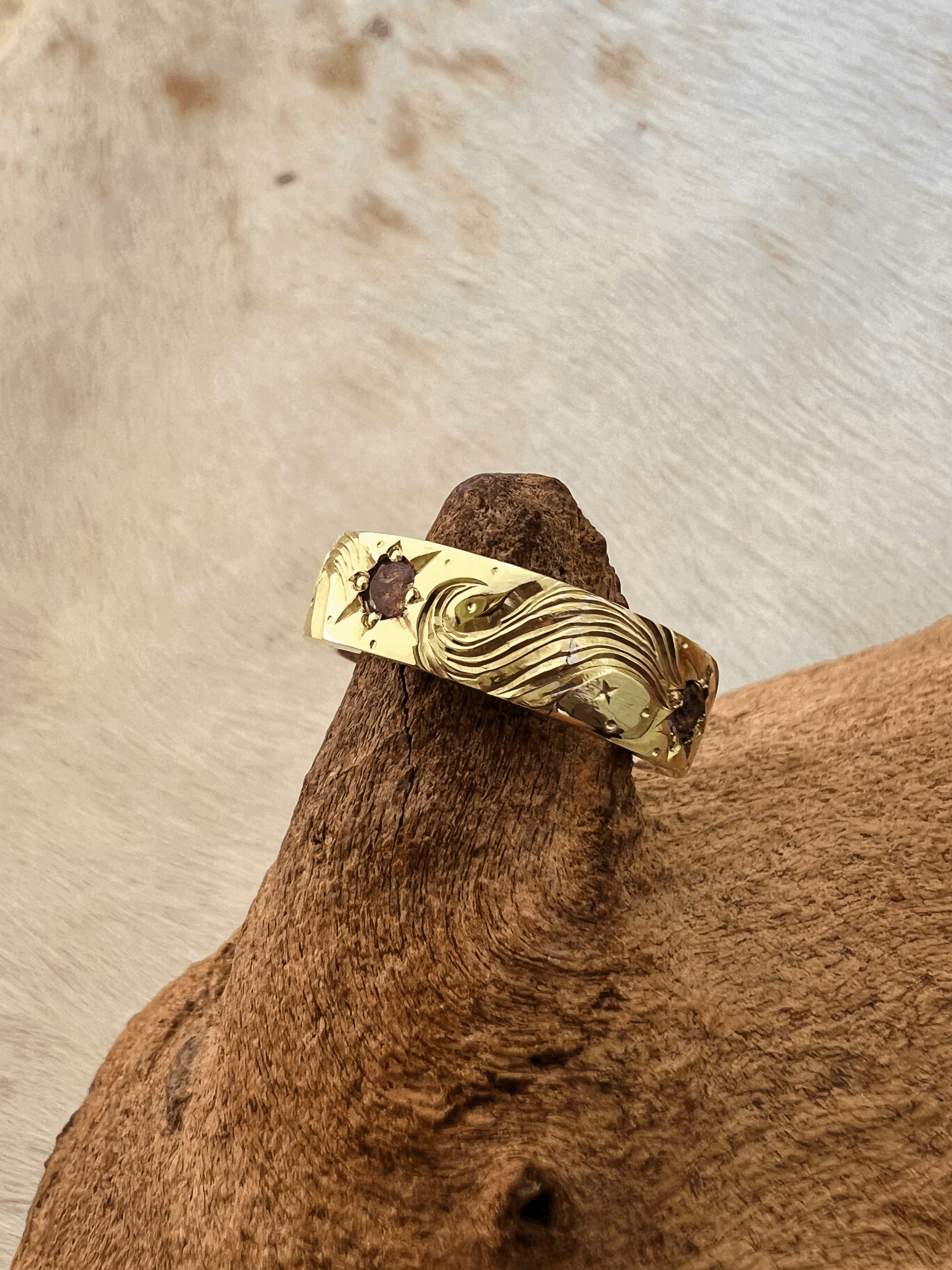 hand engraved shooting star ring