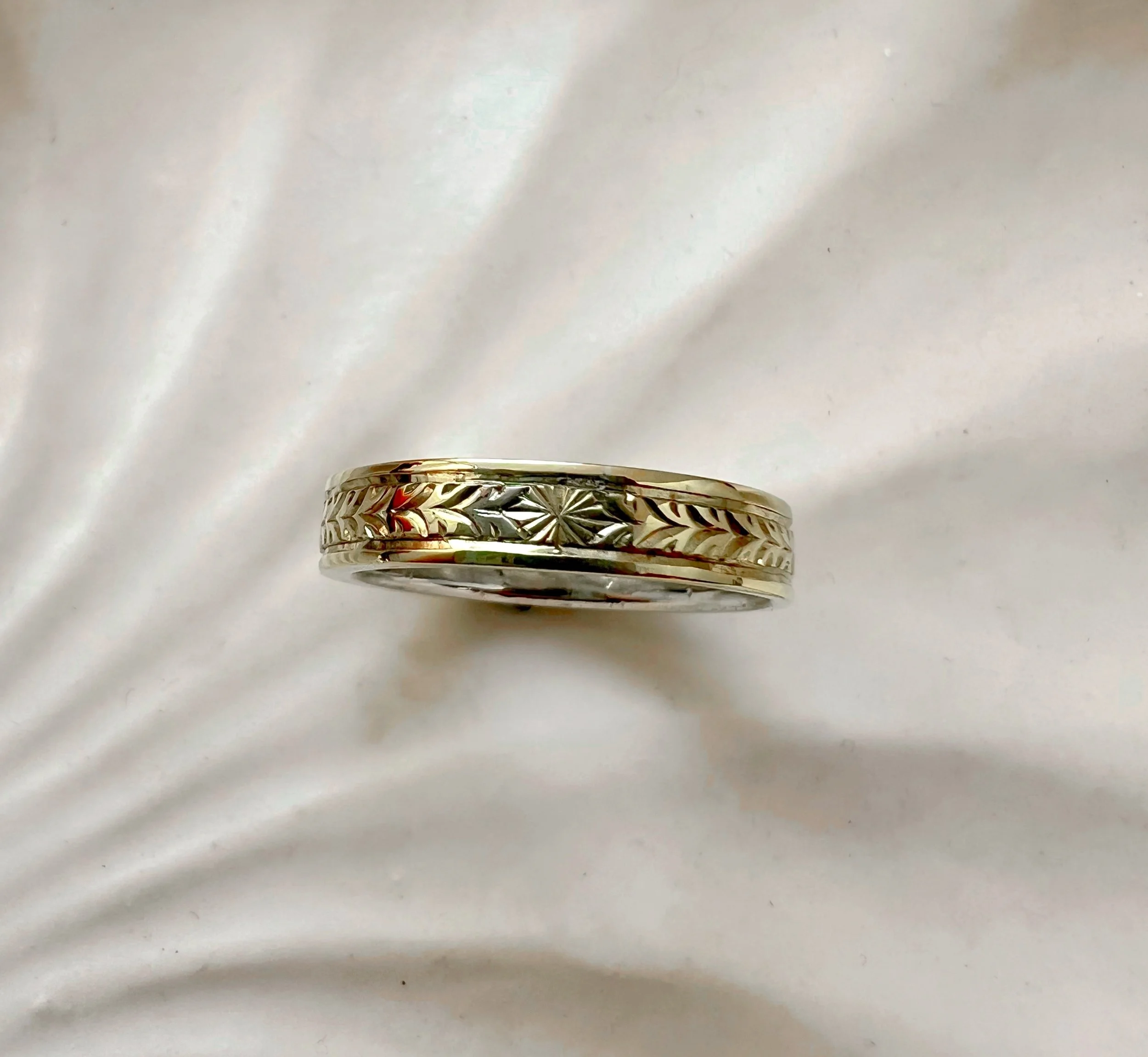 hand engraved amethyst band