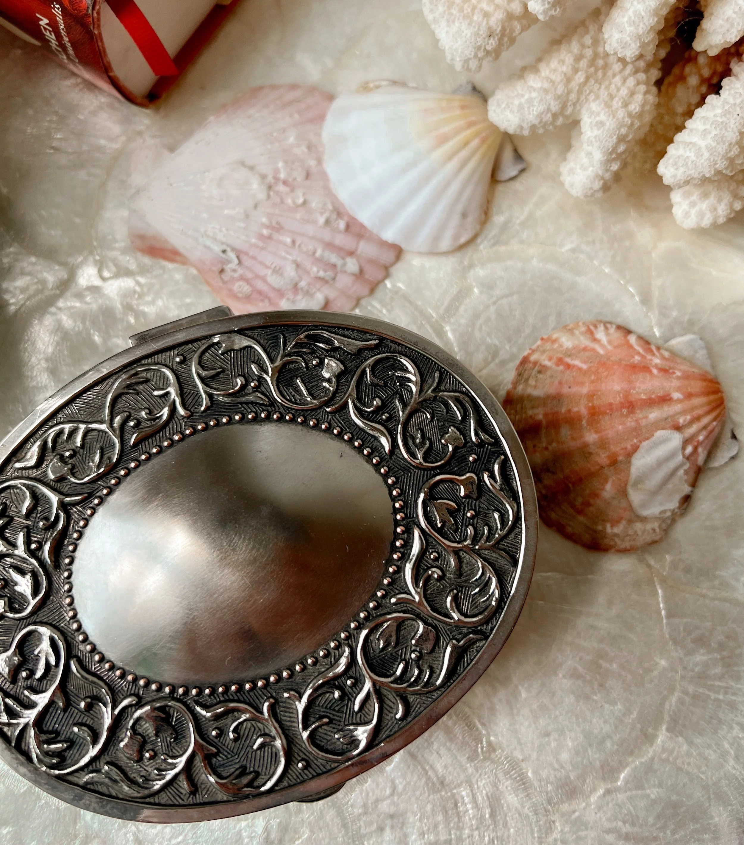 Vintage jewelry box