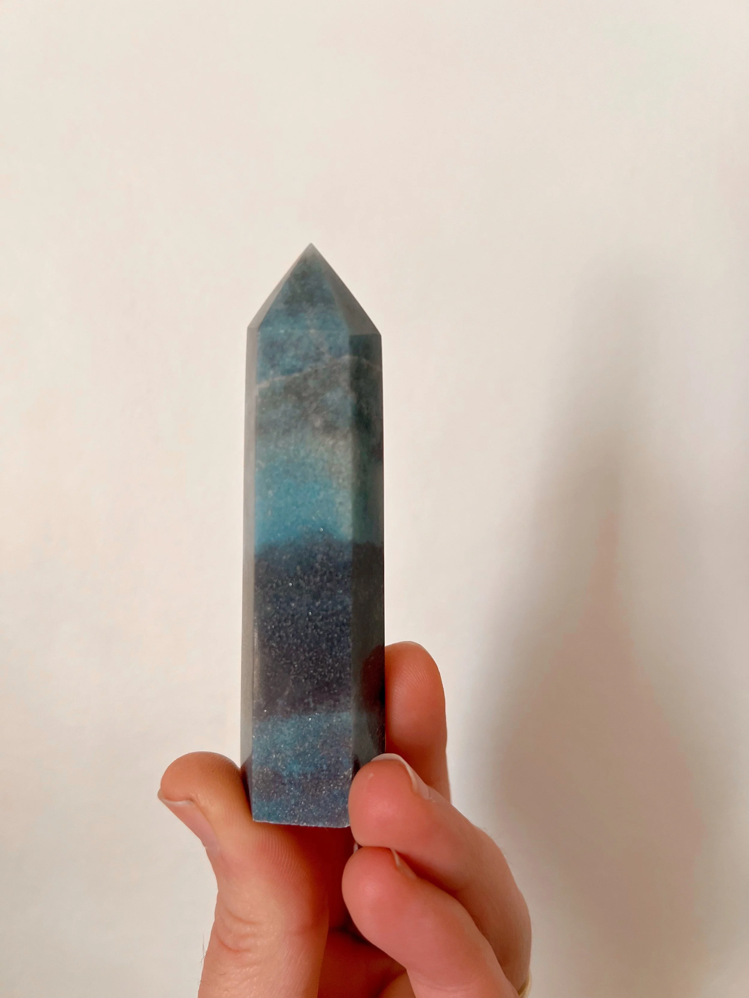 Natural gemstone tower, Trolleite