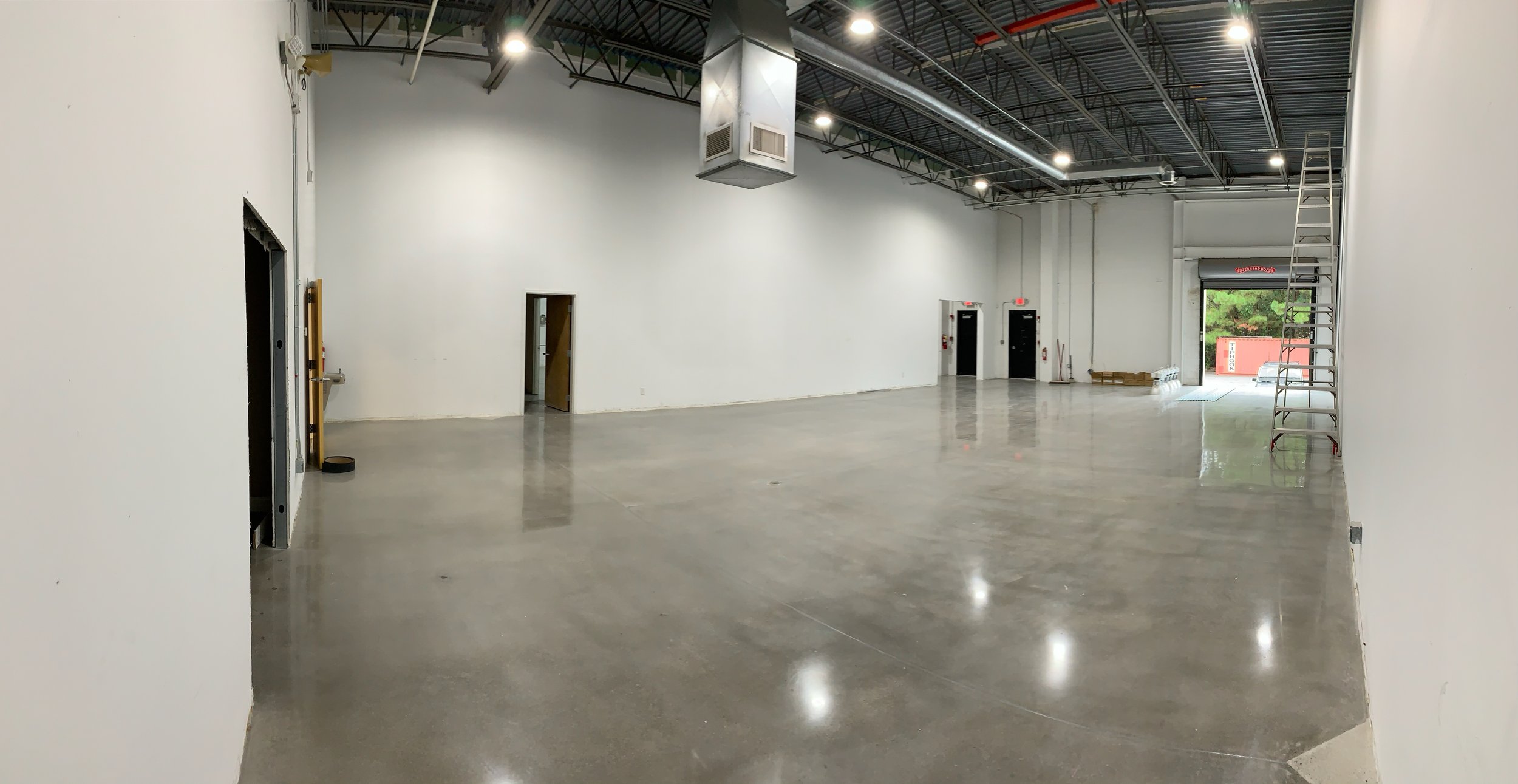 Warehouse-Polished-Concrete-Industrial-Flooring-Grindkings.JPG