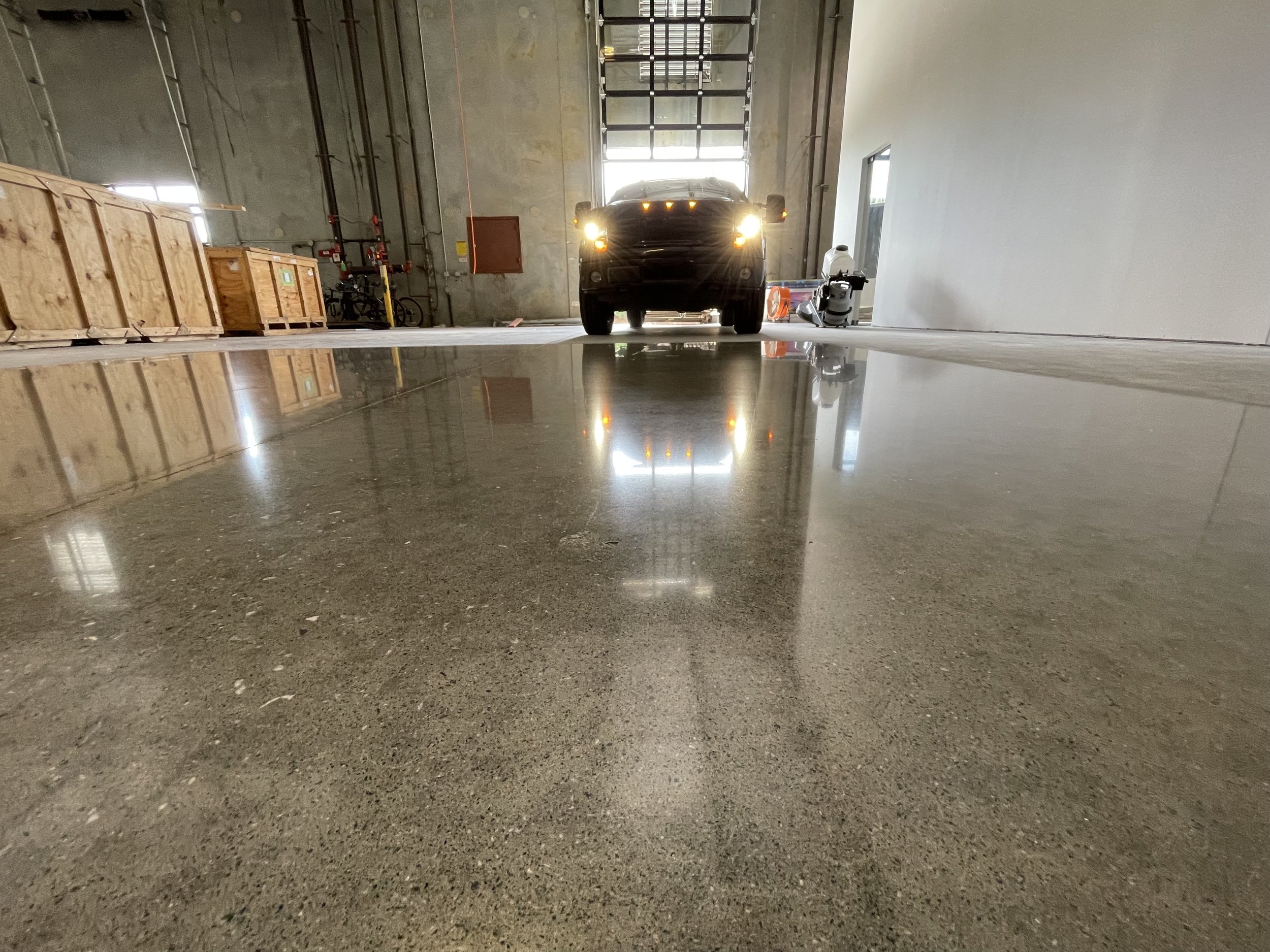 Industrial-Polished-Concrete-Atlanta-Grindkings-Flooring.jpeg