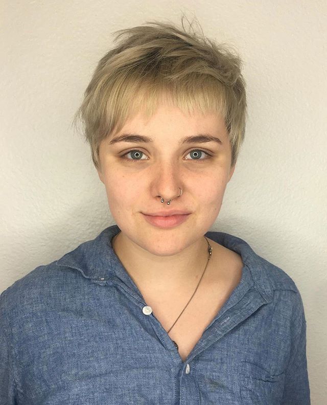 Isn&rsquo;t she lovely 😎 Such a fun and sexy haircut by our girl Emily !
.
.
#pixiehaircut #pixiecut #vidalsassoon #callingallmodels #babe #getsit