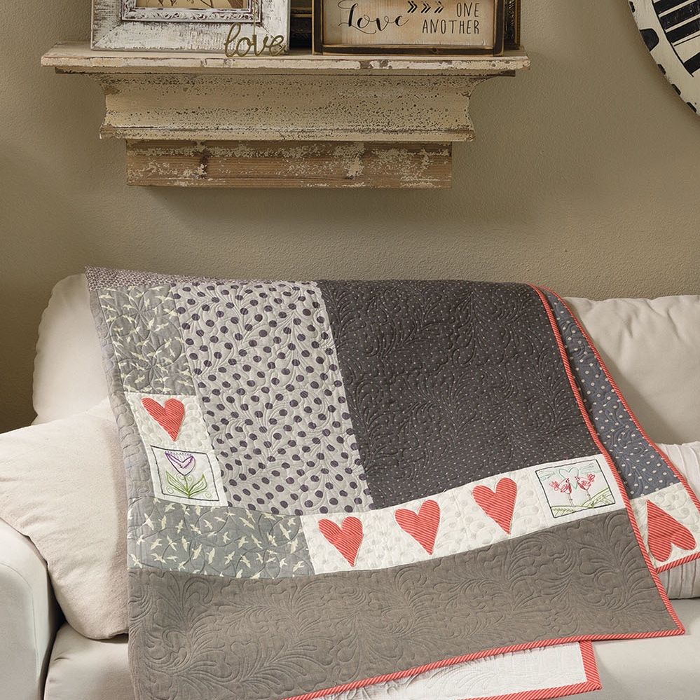 B1478_pg58_GoodHeartLoveQuilt_WEB.jpg