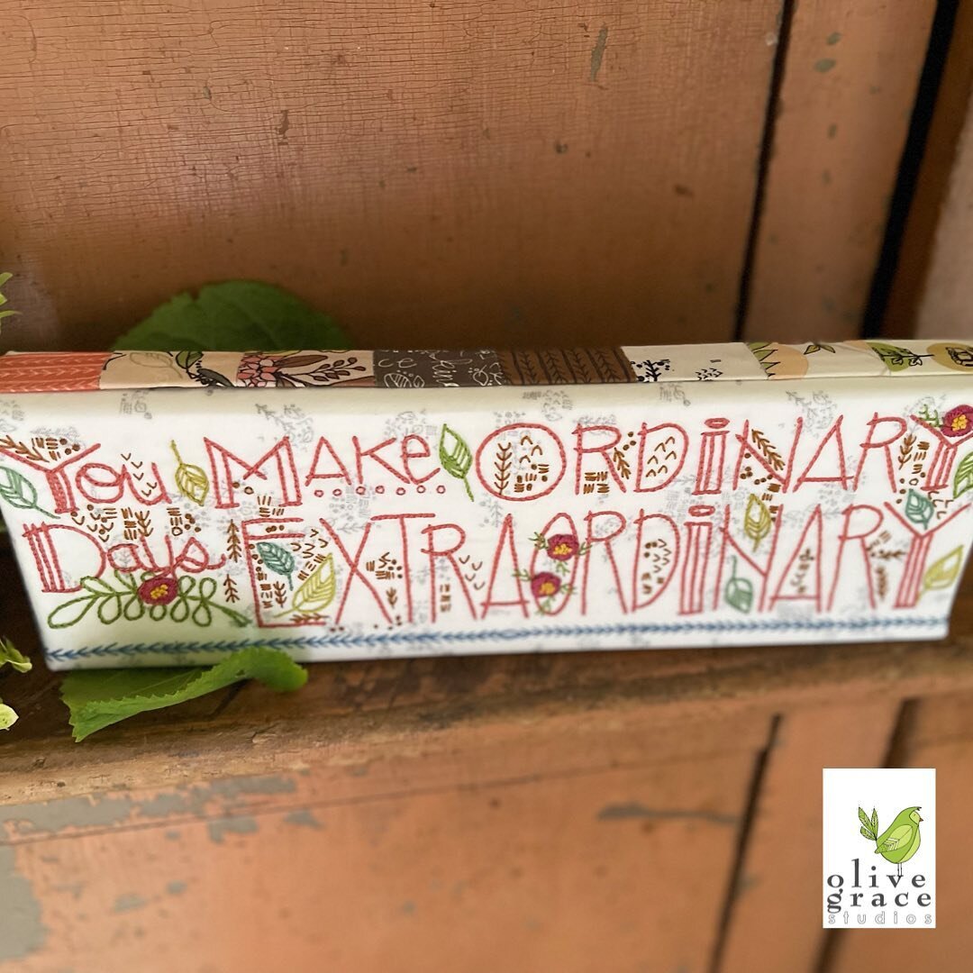 Happy Friday! I finally put &ldquo;You Make Ordinary Day Extraordinary&rdquo; Art Canvas Pattern up on the website. I know some of you have been anxiously awaiting and thanks for your patience. This is the quote I put on my salvage for my #jayebird f