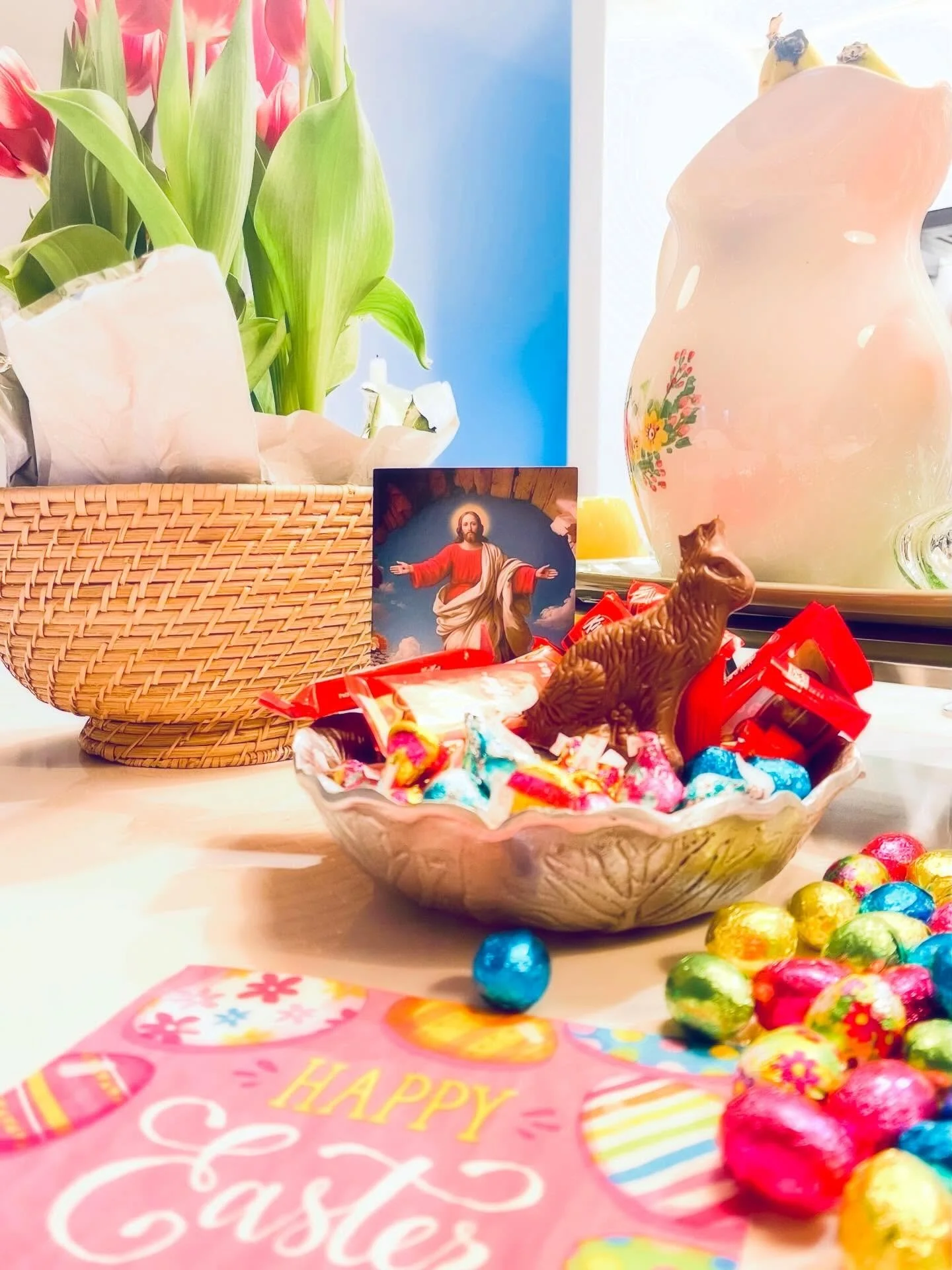 Wishing you a Happy Easter from my family to yours&hellip; 🫶🏻 all my Love, Kori