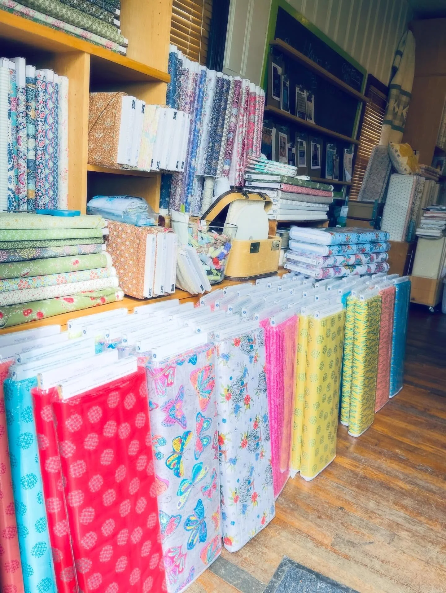 Walking on sunshine our #sway fabric by me @missolivegrace and @windhamfabrics has entered the shop sweet friends! It arrived last Friday but I finally got to unbox today. Life's been &ldquo;extra&rdquo; lately and I have been feeling a little blue. 