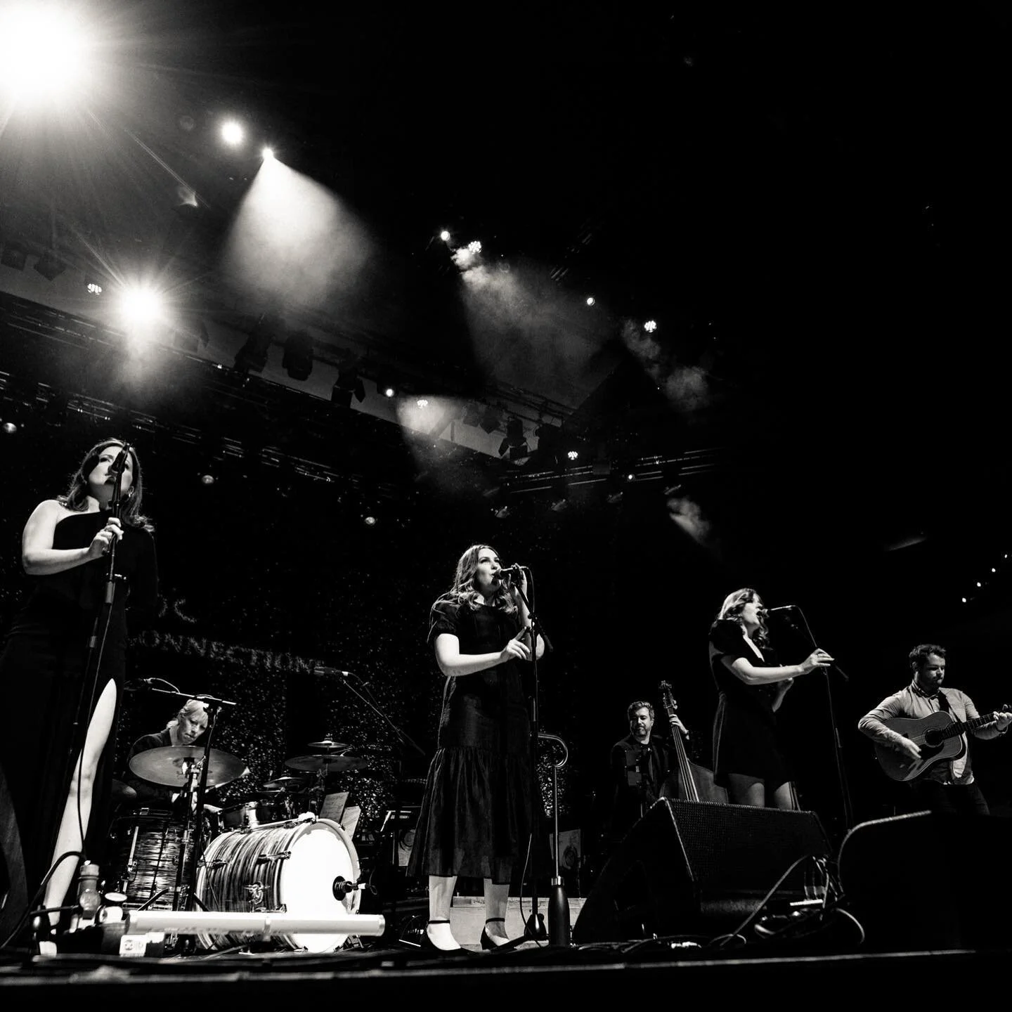 Some Sian things at @celtic_connections 

⚡️ 27th &amp; 28th January &bull; Sian, 
@tripceol &amp; Moving Cloud with @scottishdancetheatre 

⚡️ 28th January &bull; @daimhmusic with Karen Casey &amp; friends 

⚡️ 2nd February &bull; Seirm @ Celtic Con