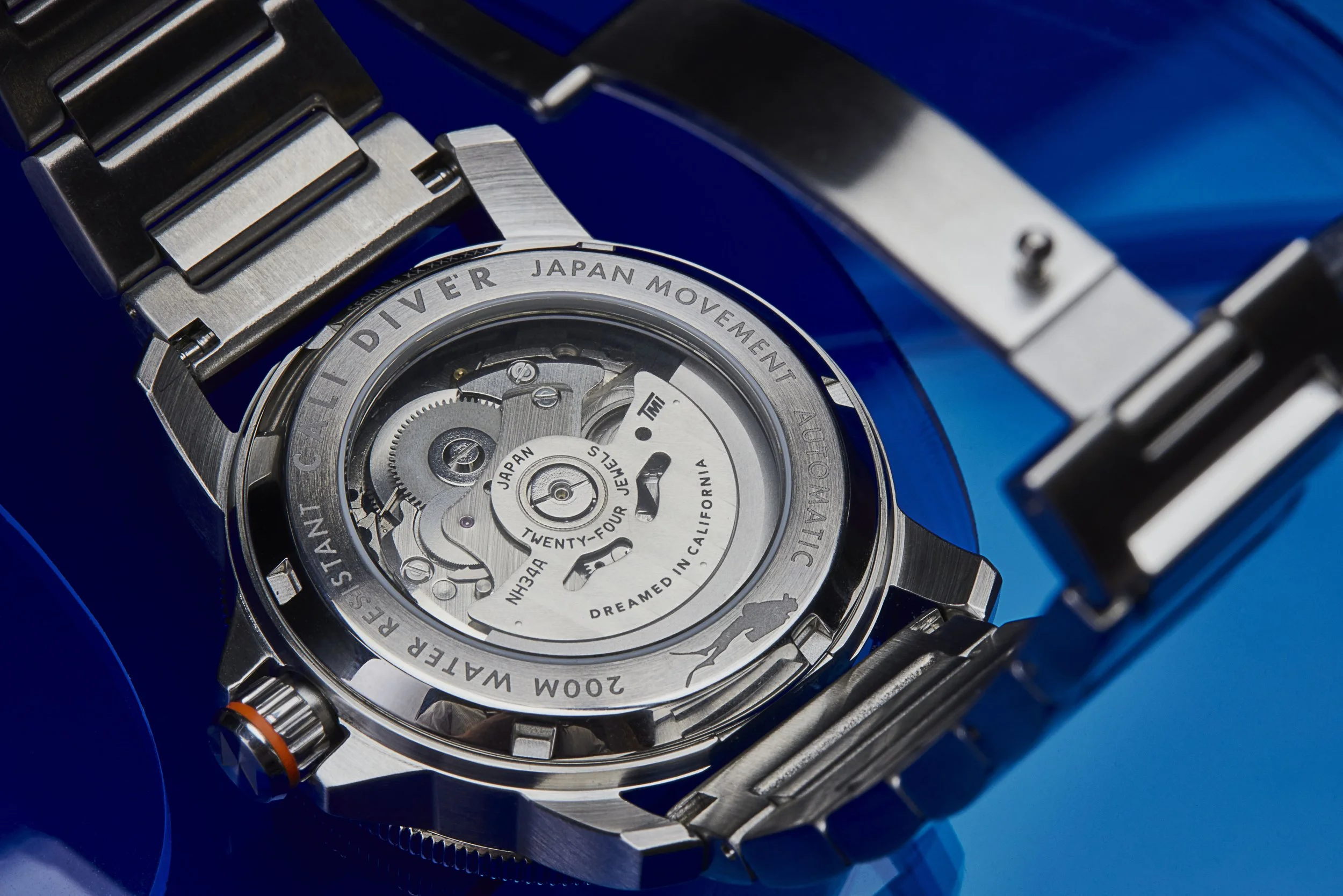 230824 Gear Patrol X MVMT Watch_2135_crown_in_edit.jpg