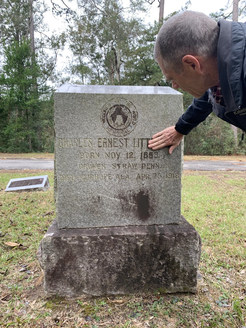 Gravesite of Great Great Grandpa Littlefield