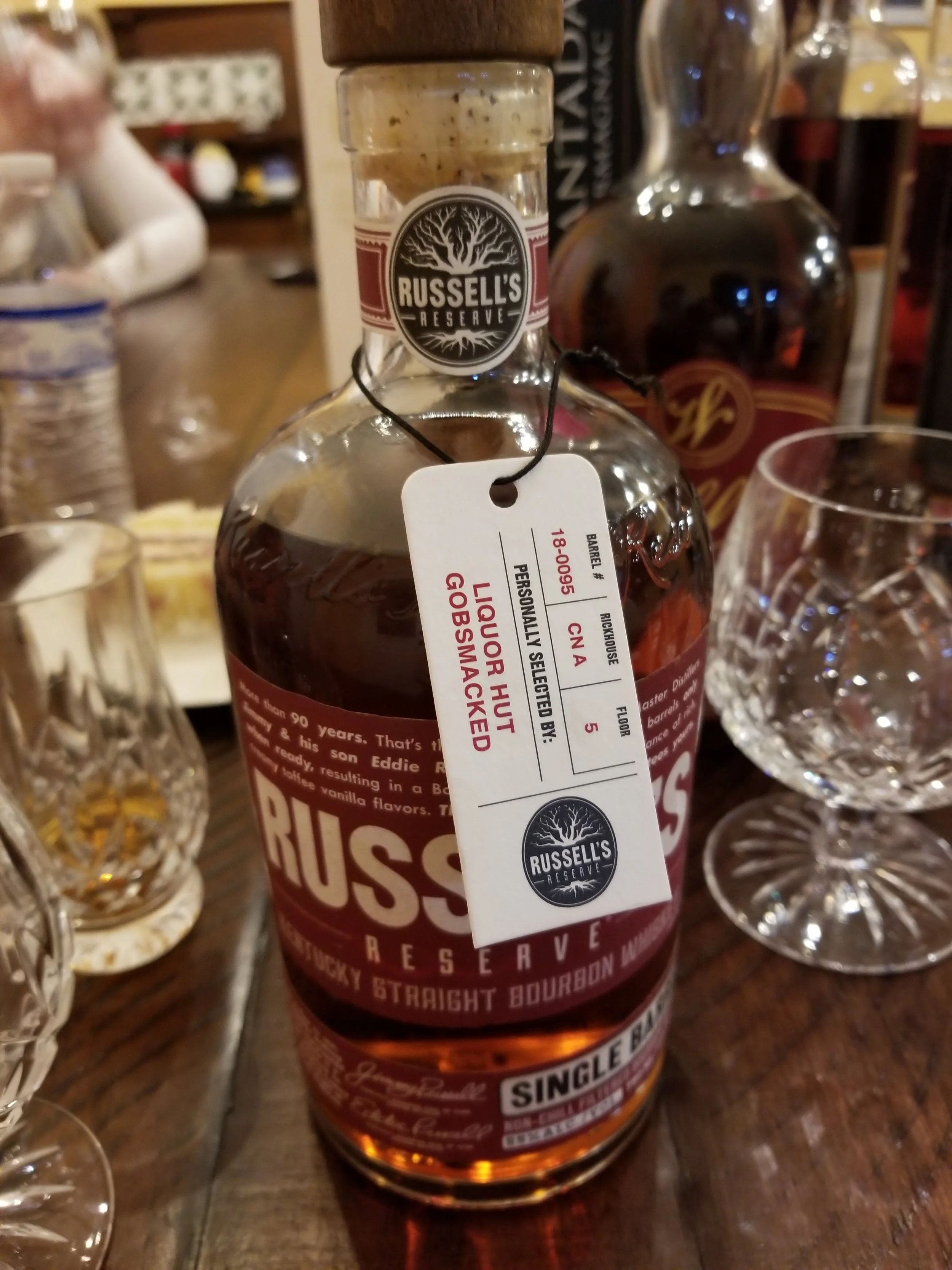 Russell's Reserve Single Barrel - Liquor Hut "Gobsmacked" Pick Review
