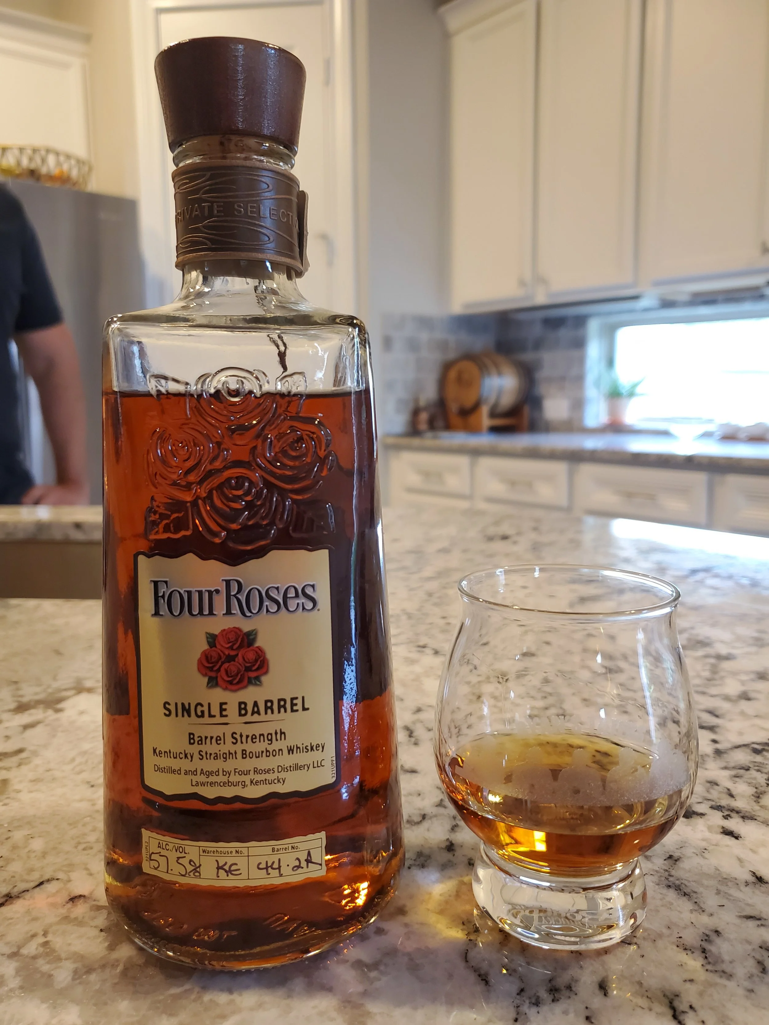 Four Roses Single Barrel "Warehouse Liquors" Bourbon Review
