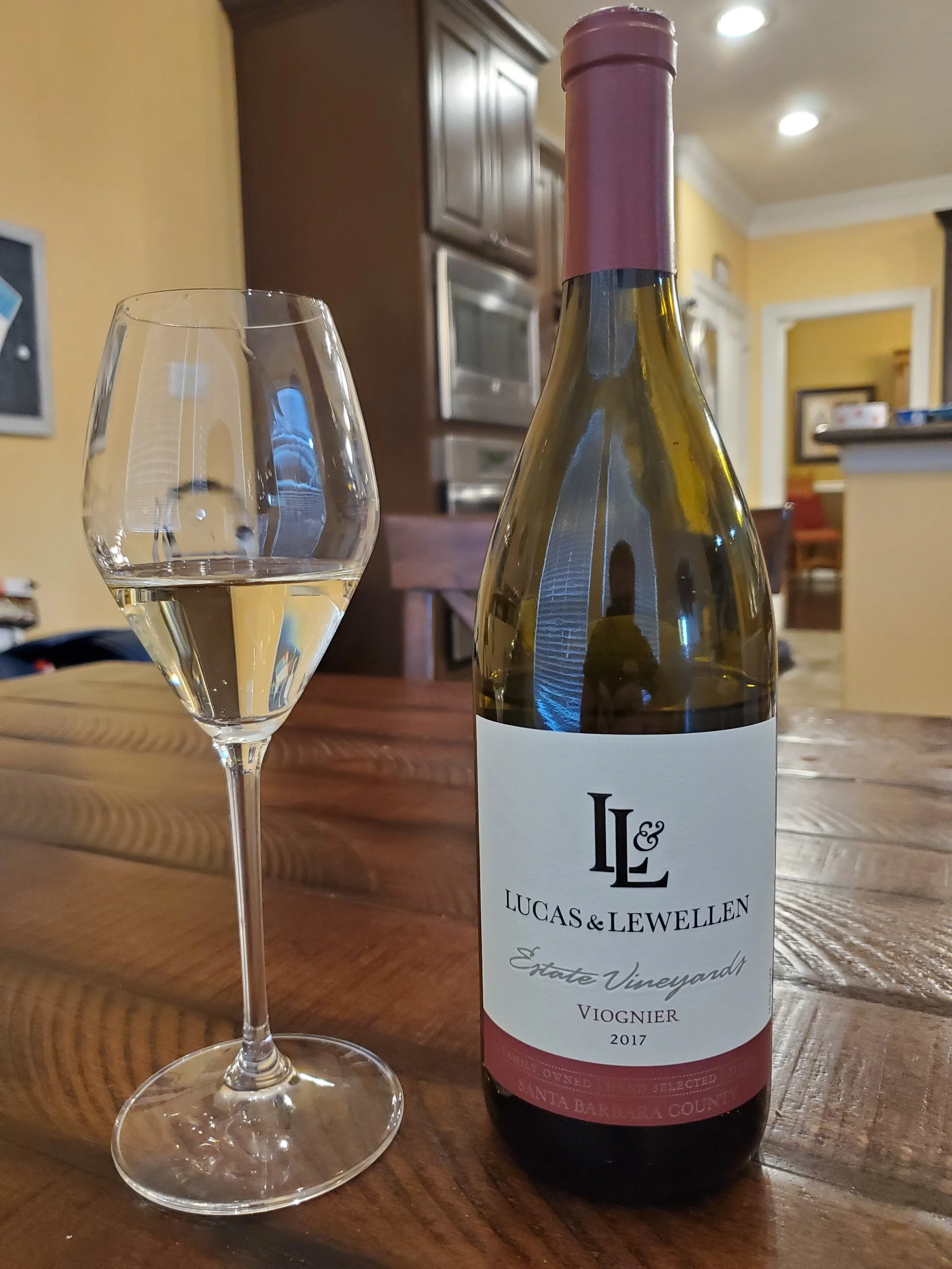 2017 Lucas and Lewellen Viognier Review