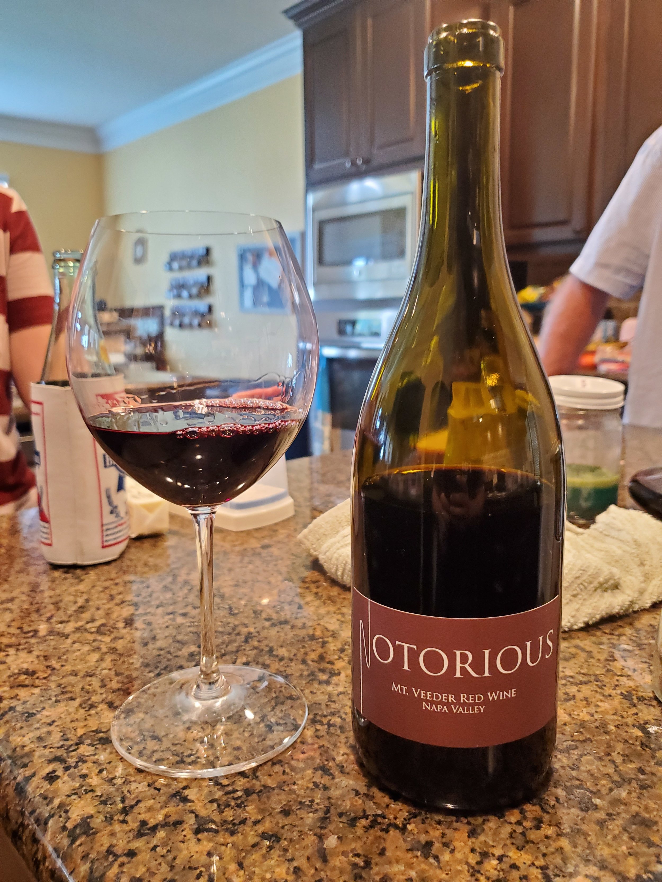 2015 Nice Wines "Notorious" Red Blend Review