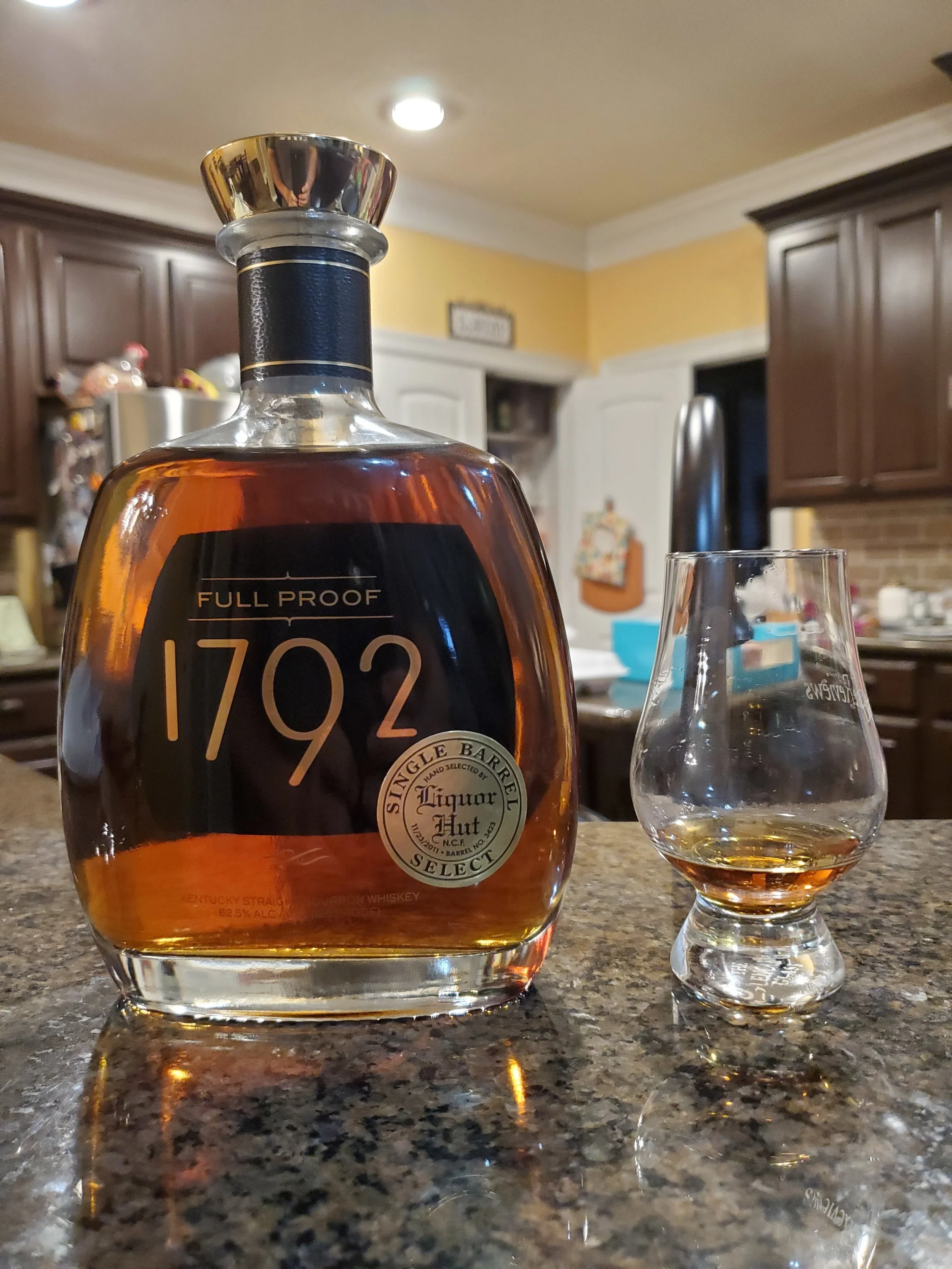 1792 Full Proof Liquor Hut #3423 Bourbon Review