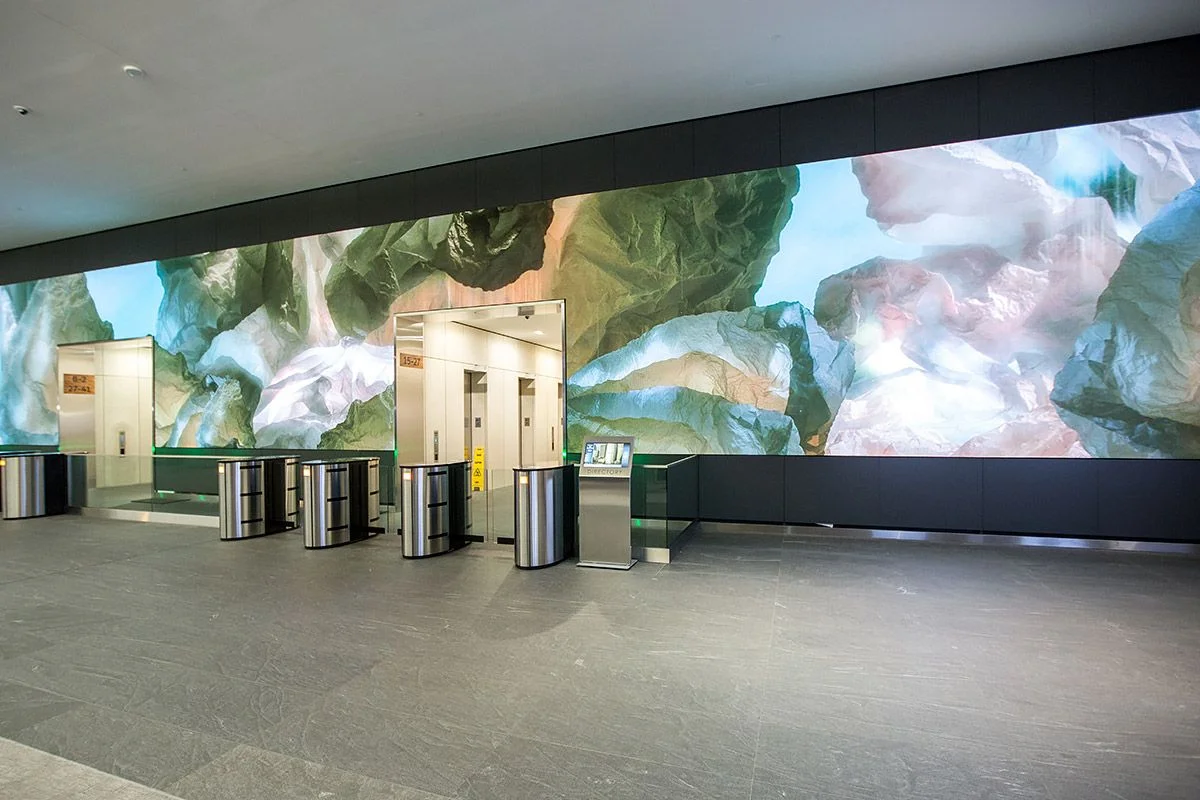 vwall sales force lobby.jpg