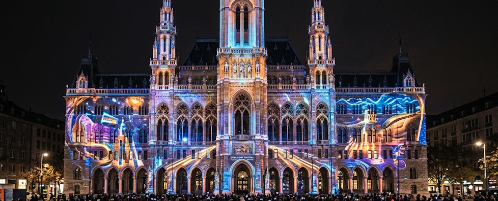 Projection Mapping South Florida: A Guide for Corporate Event Planners