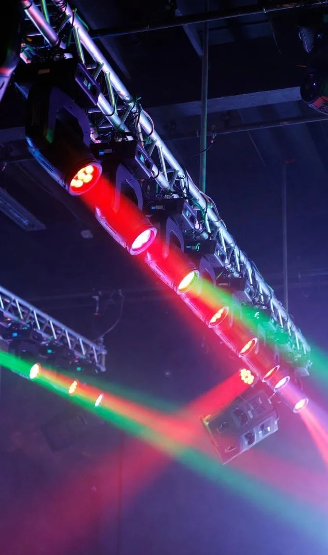moving head fixtures for lighting shows