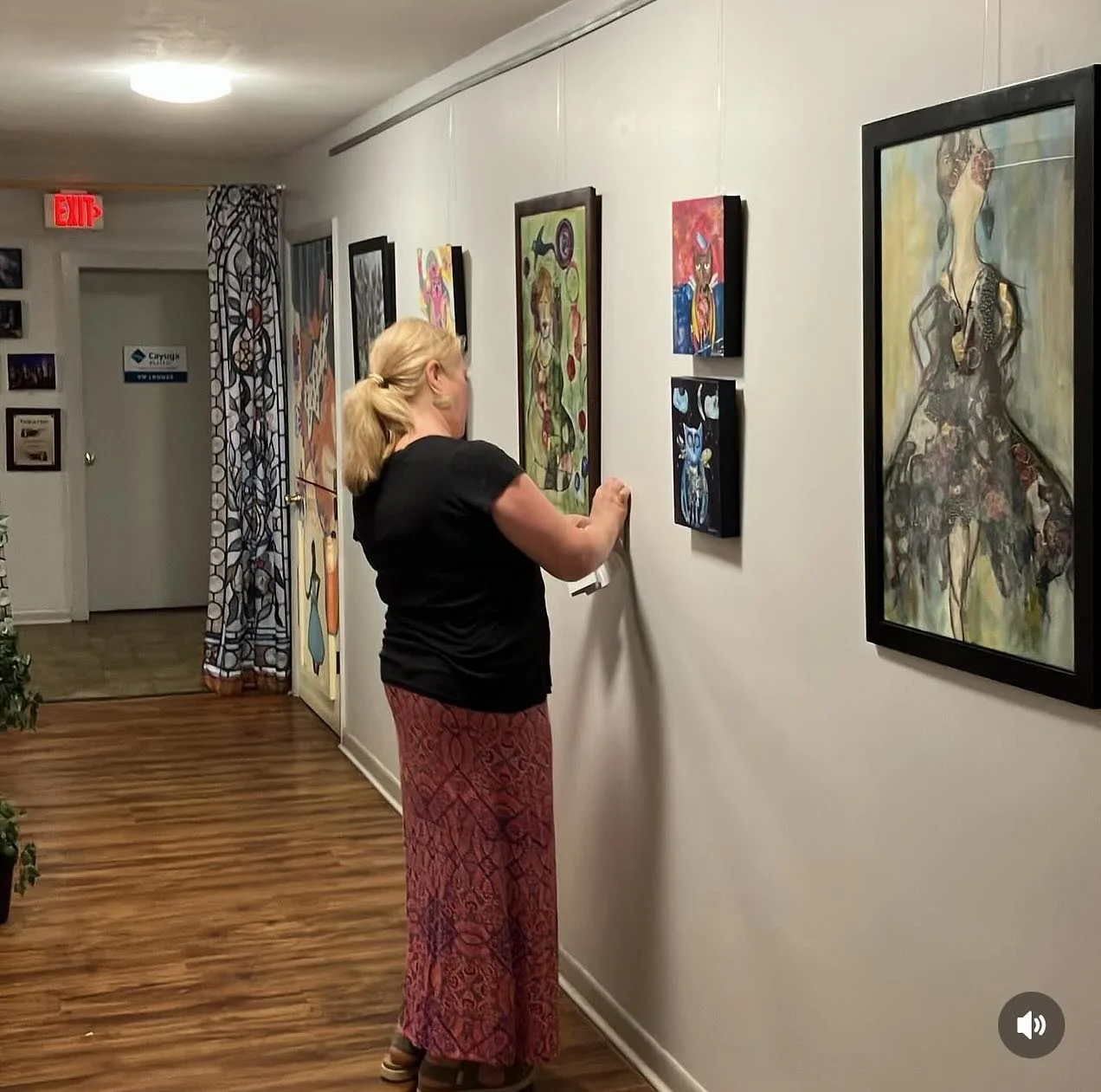 🎨 
My artwork is now on display @center4arthomer! 
If you&rsquo;re out and about, stop in to visit the front hall gallery and take a peek at the collection.
The paintings will be on view through mid-September.
🖼 Tues&ndash;Fri, 10am&ndash;4pm

#art