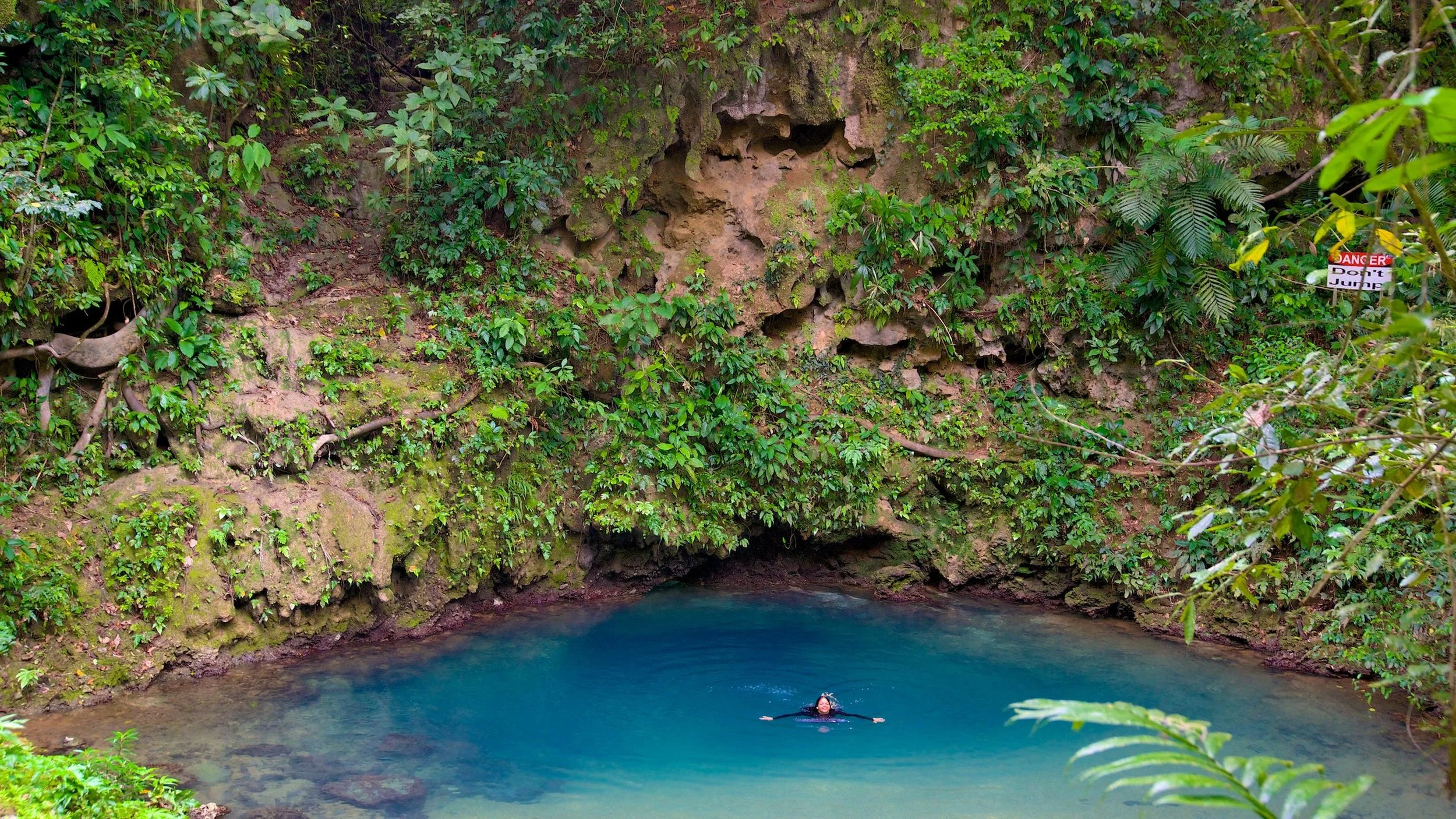 115514-Blue-Hole-National-Park.jpg