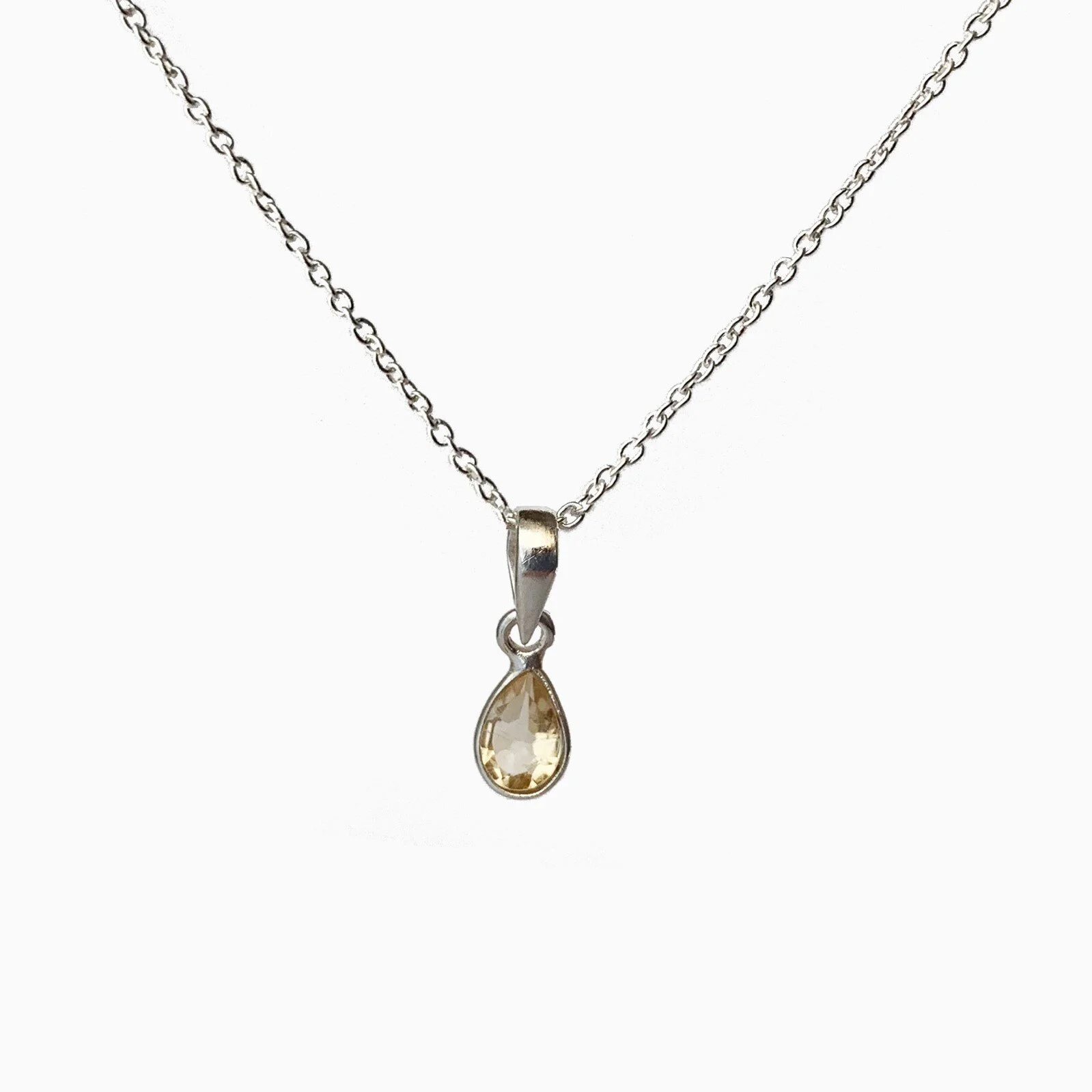 Veda Collection: Small Citrine Pendant Necklace