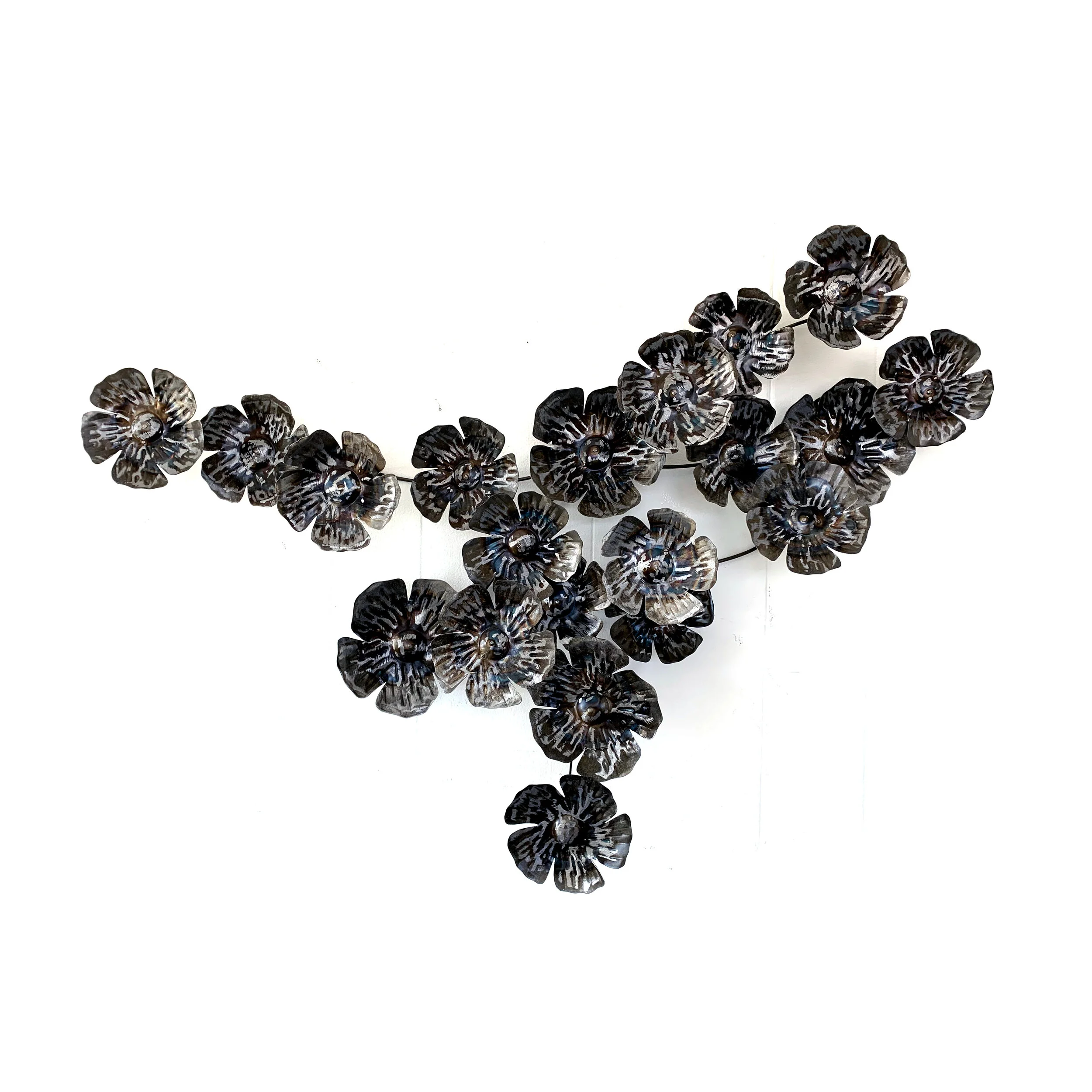 3-D Iron Flowers Wall Hanging
