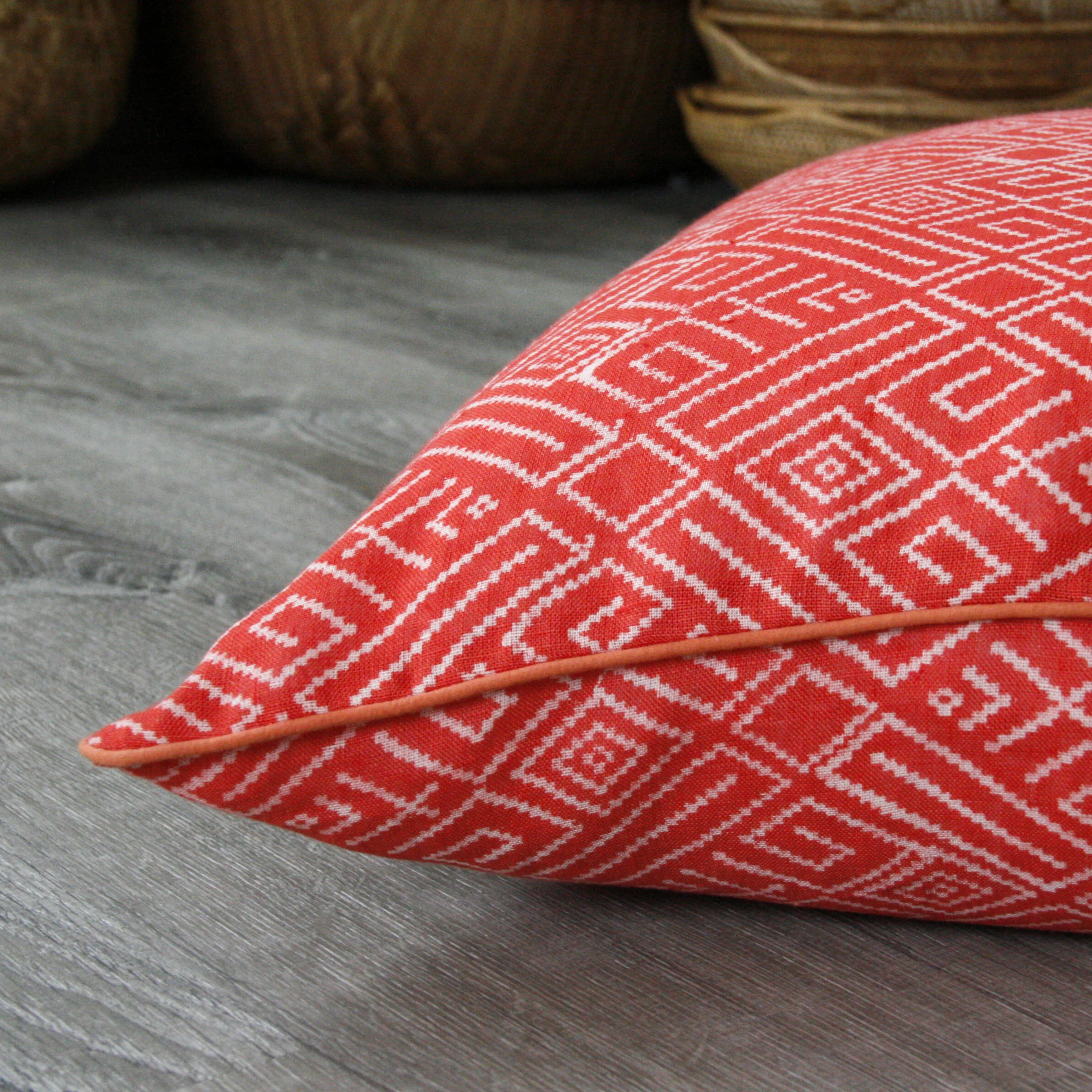linen-pillow-cover-red-2-close.JPG