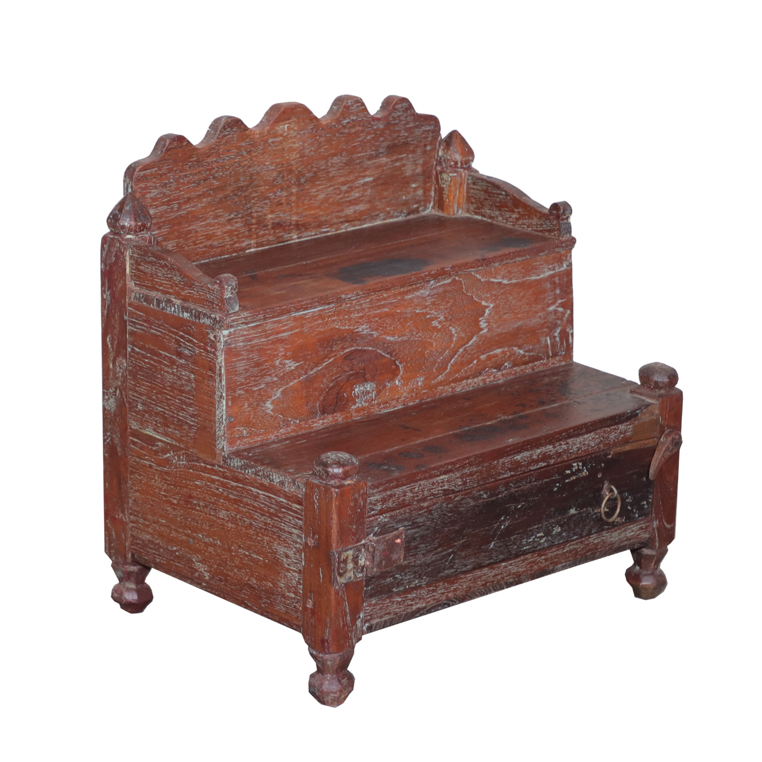 whitewashed-stepped-altar.png